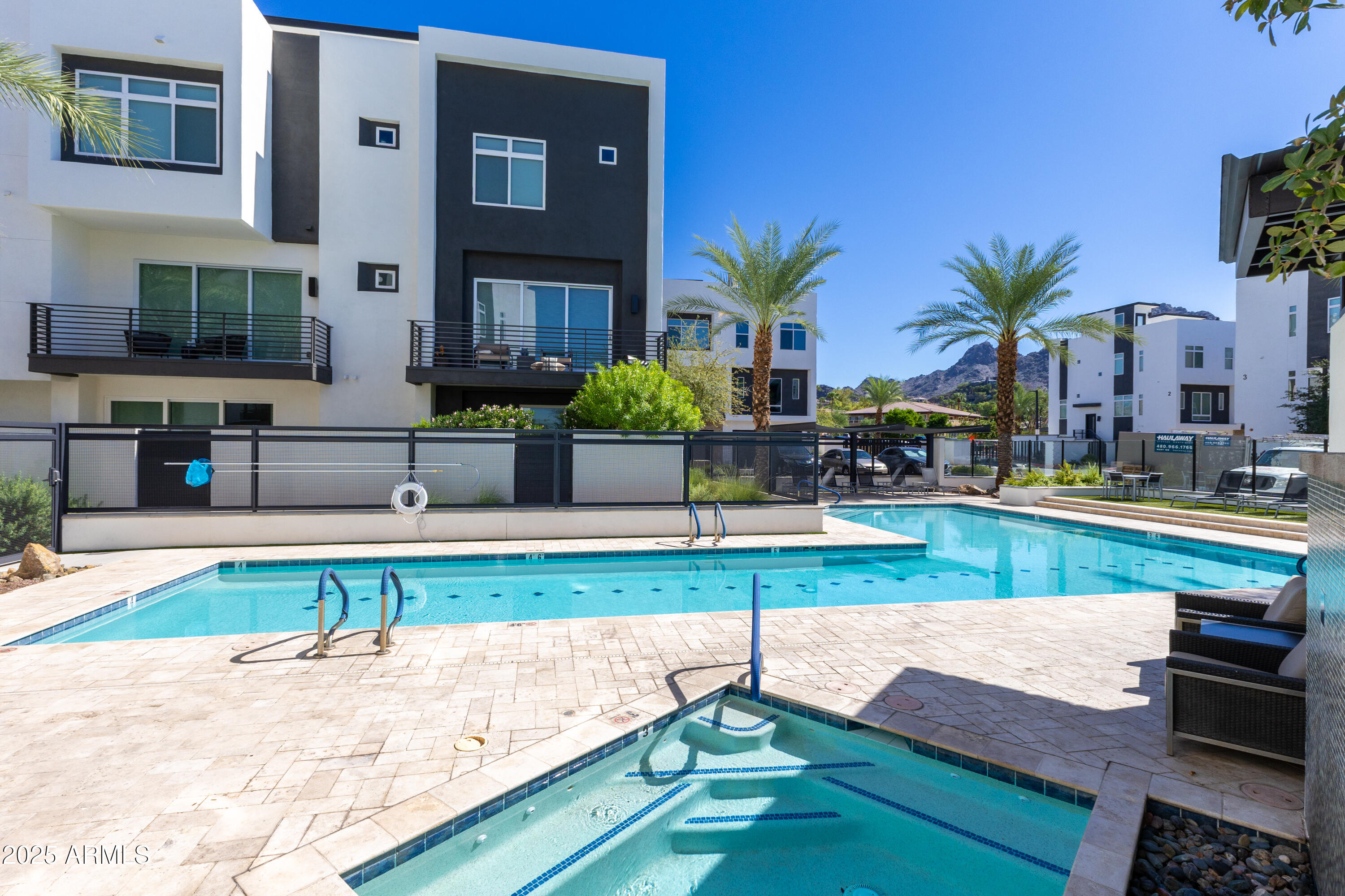 1717 E MORTEN Avenue, 62