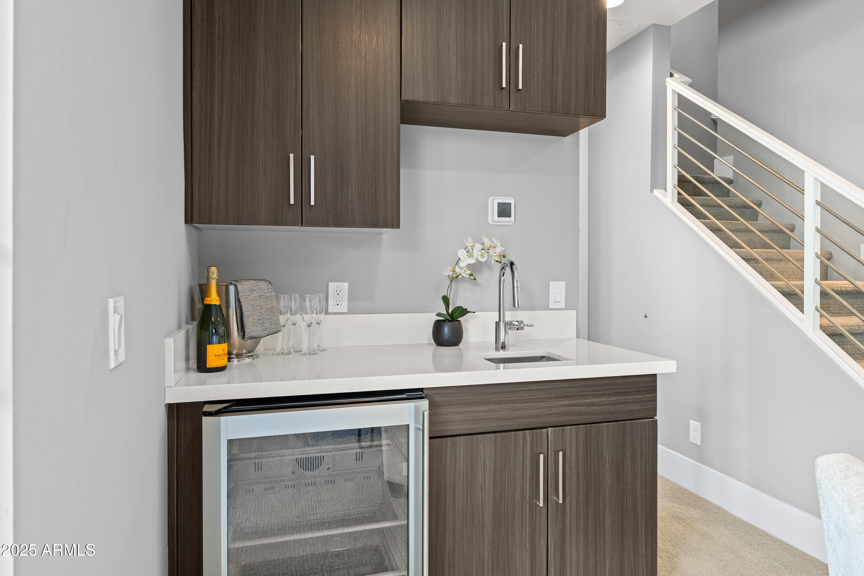 1717 E MORTEN Avenue, 62