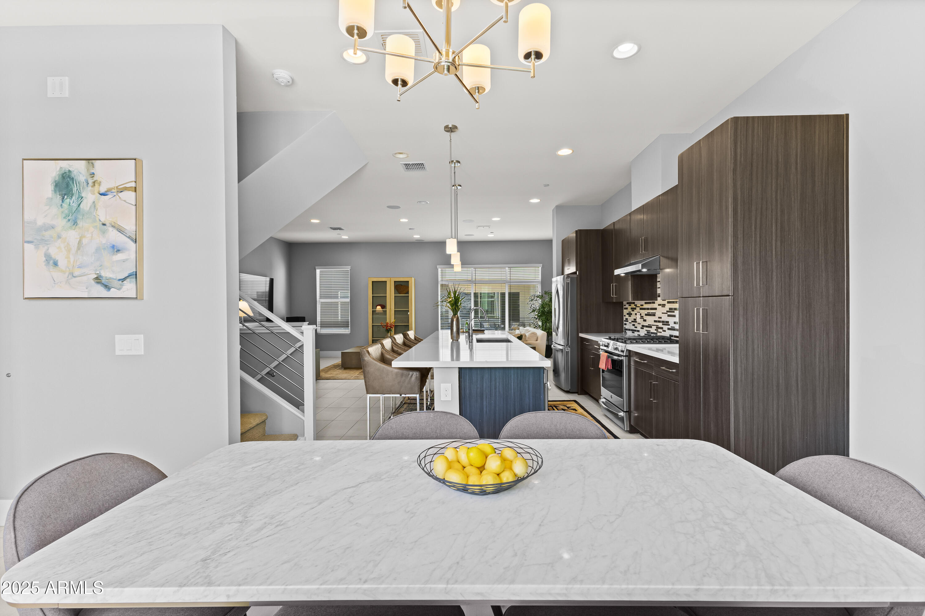 1717 E MORTEN Avenue, 62