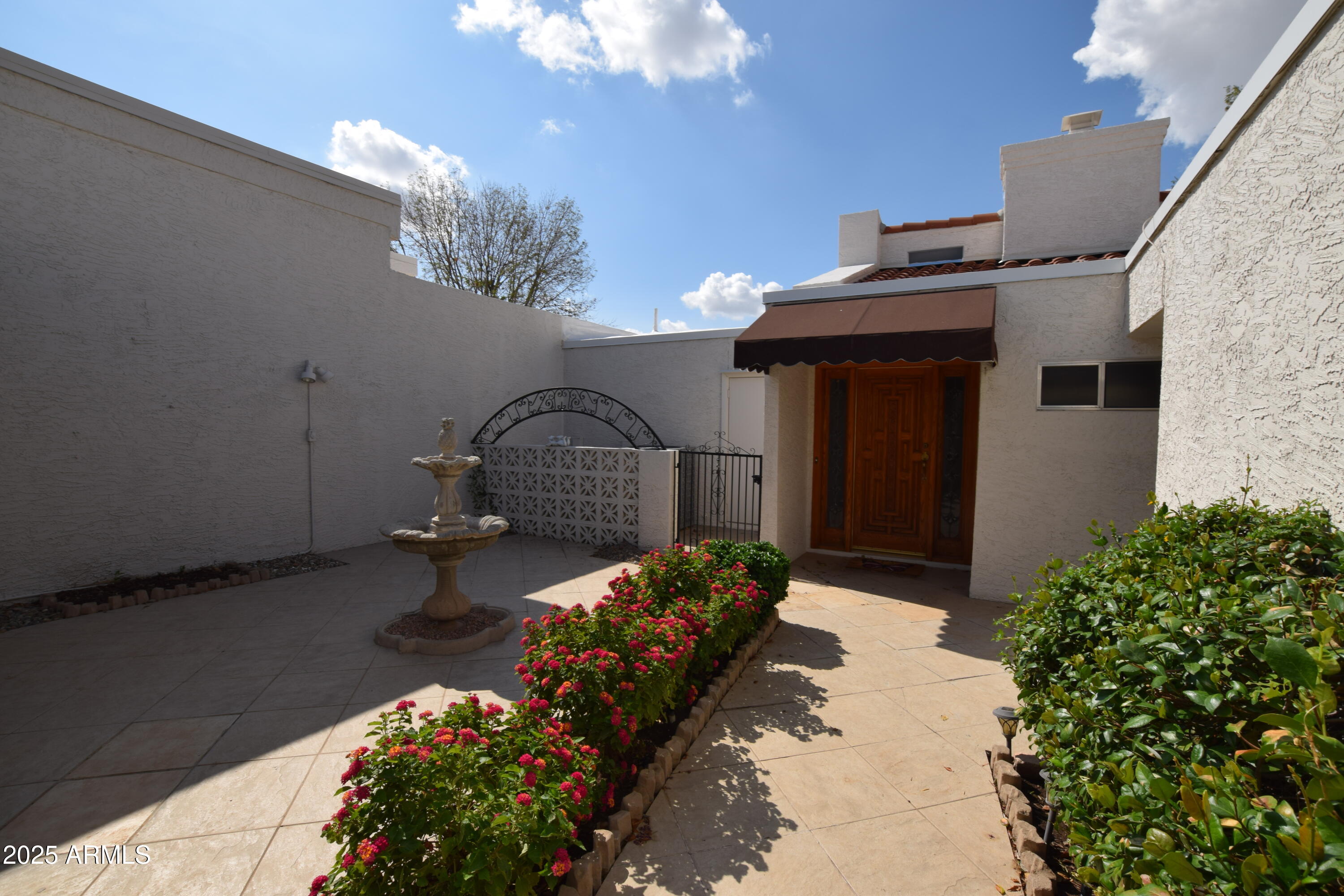 8143 E DEL JOYA Drive