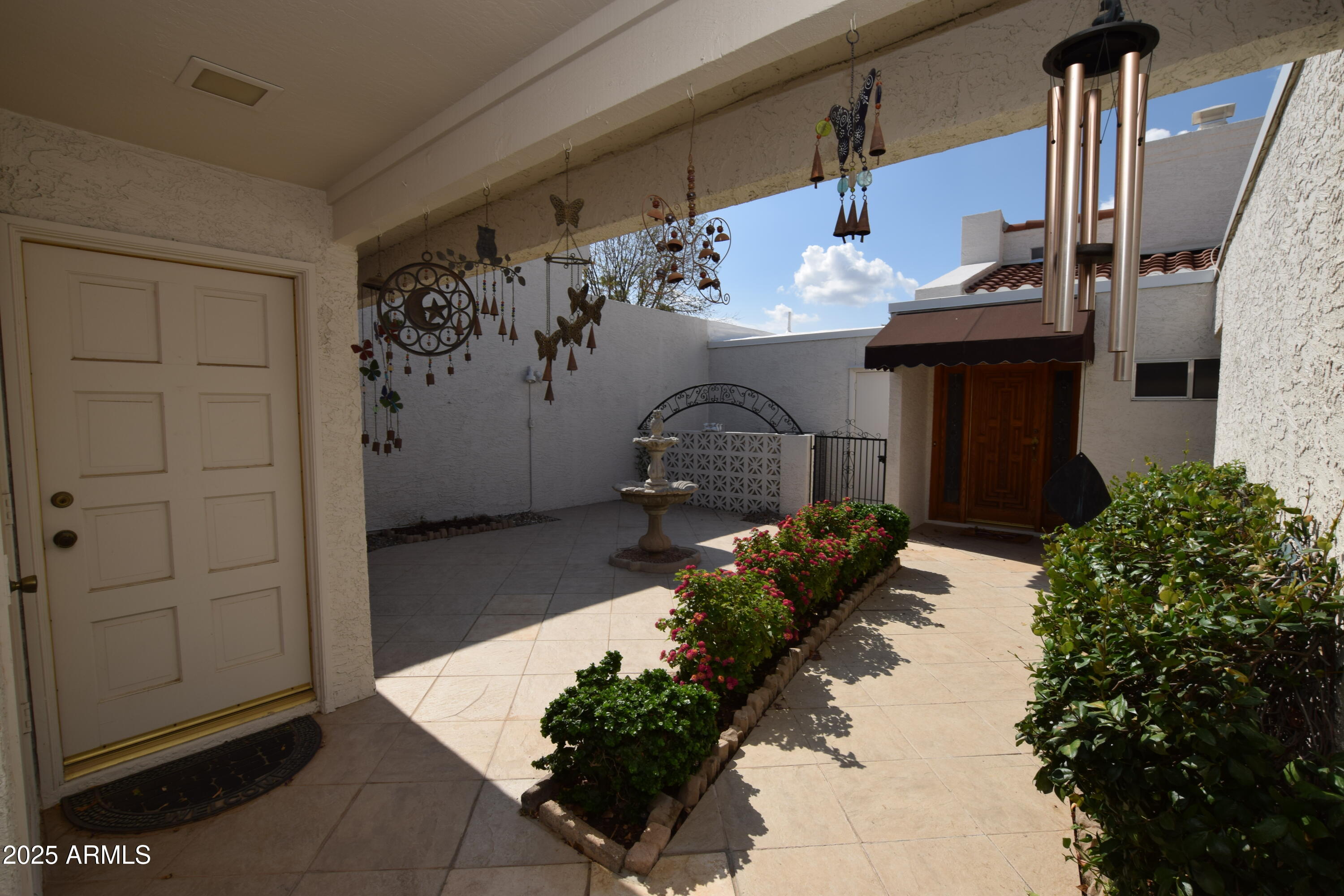 8143 E DEL JOYA Drive