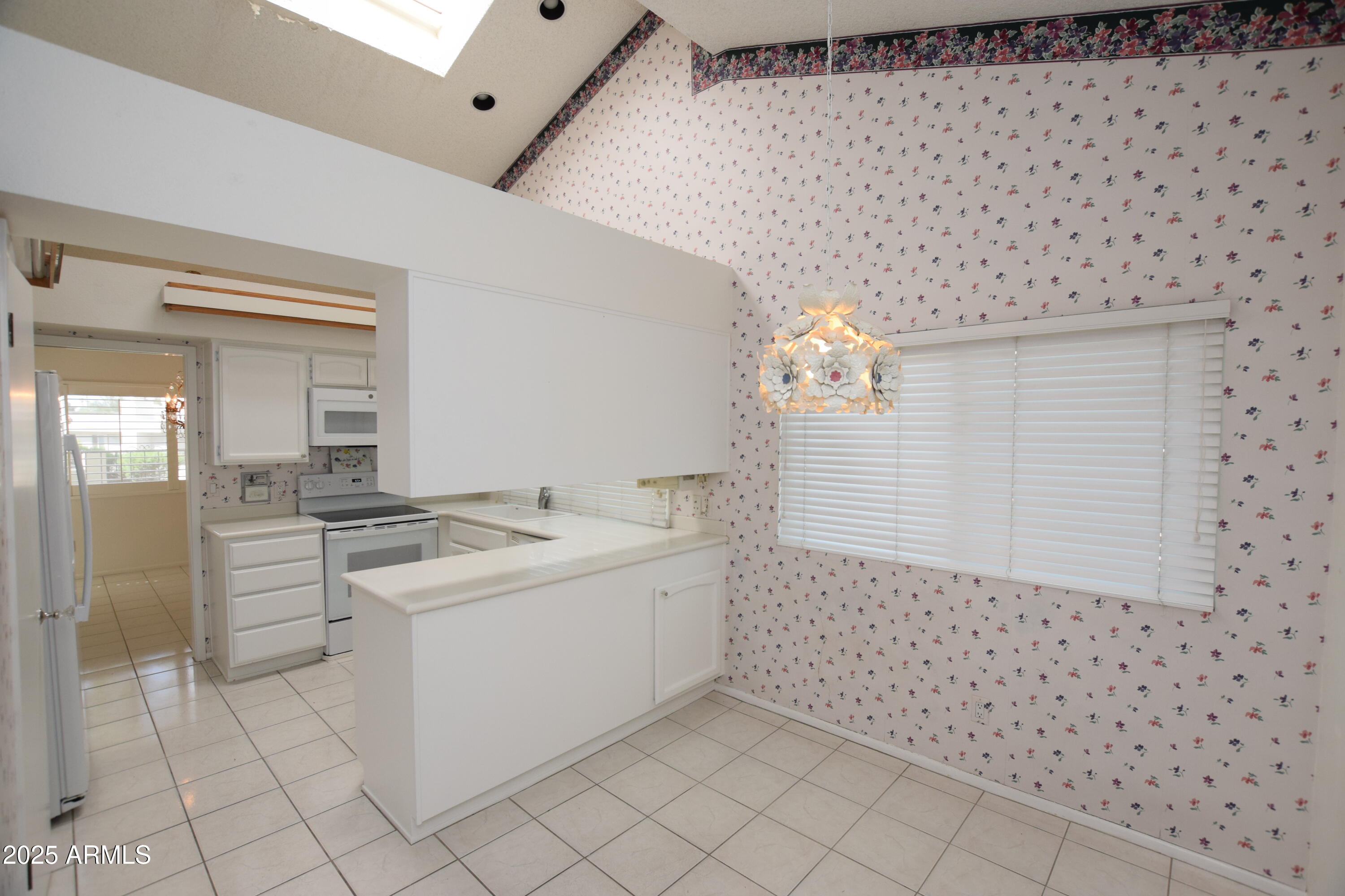 8143 E DEL JOYA Drive