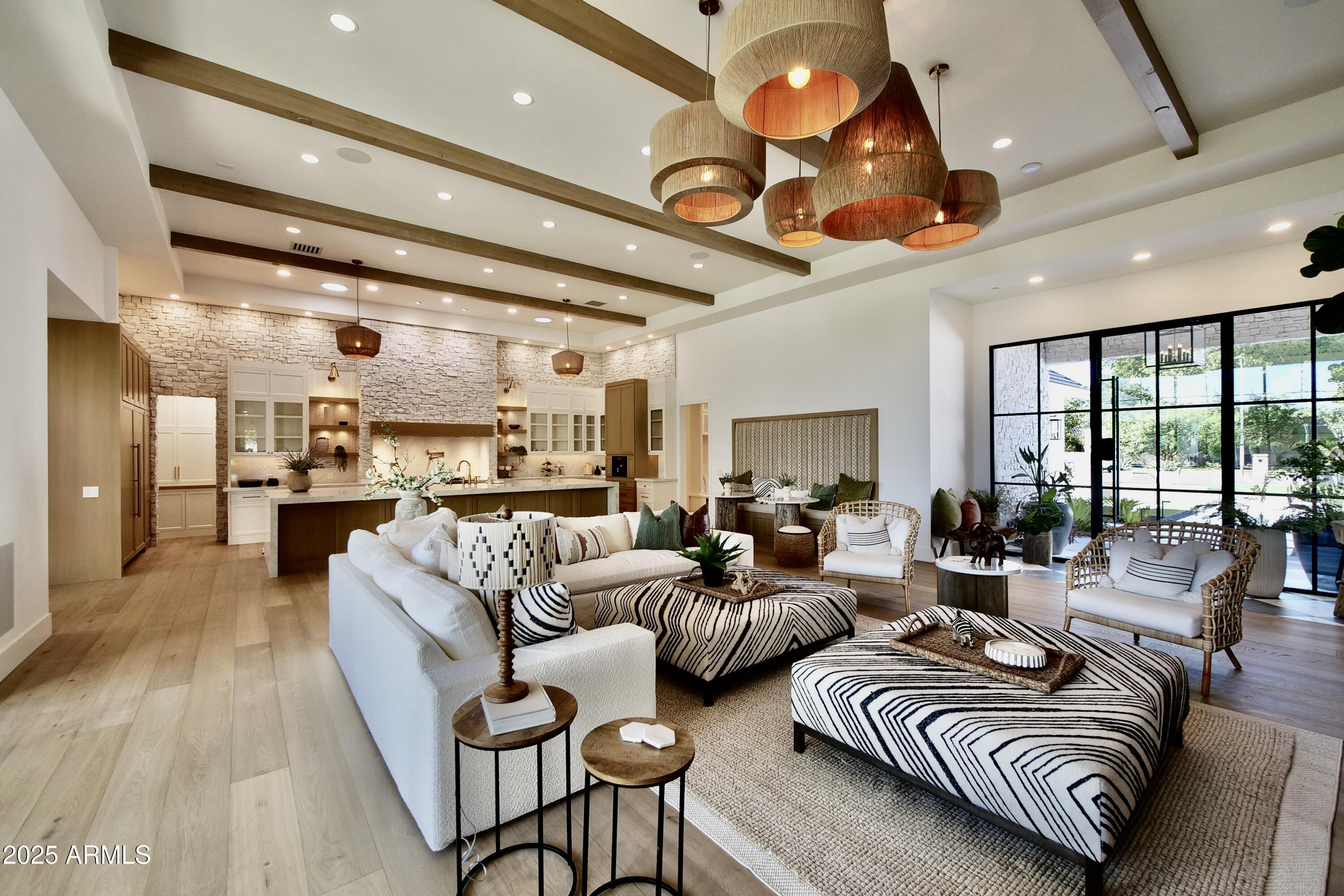 2007 E RANCH Road