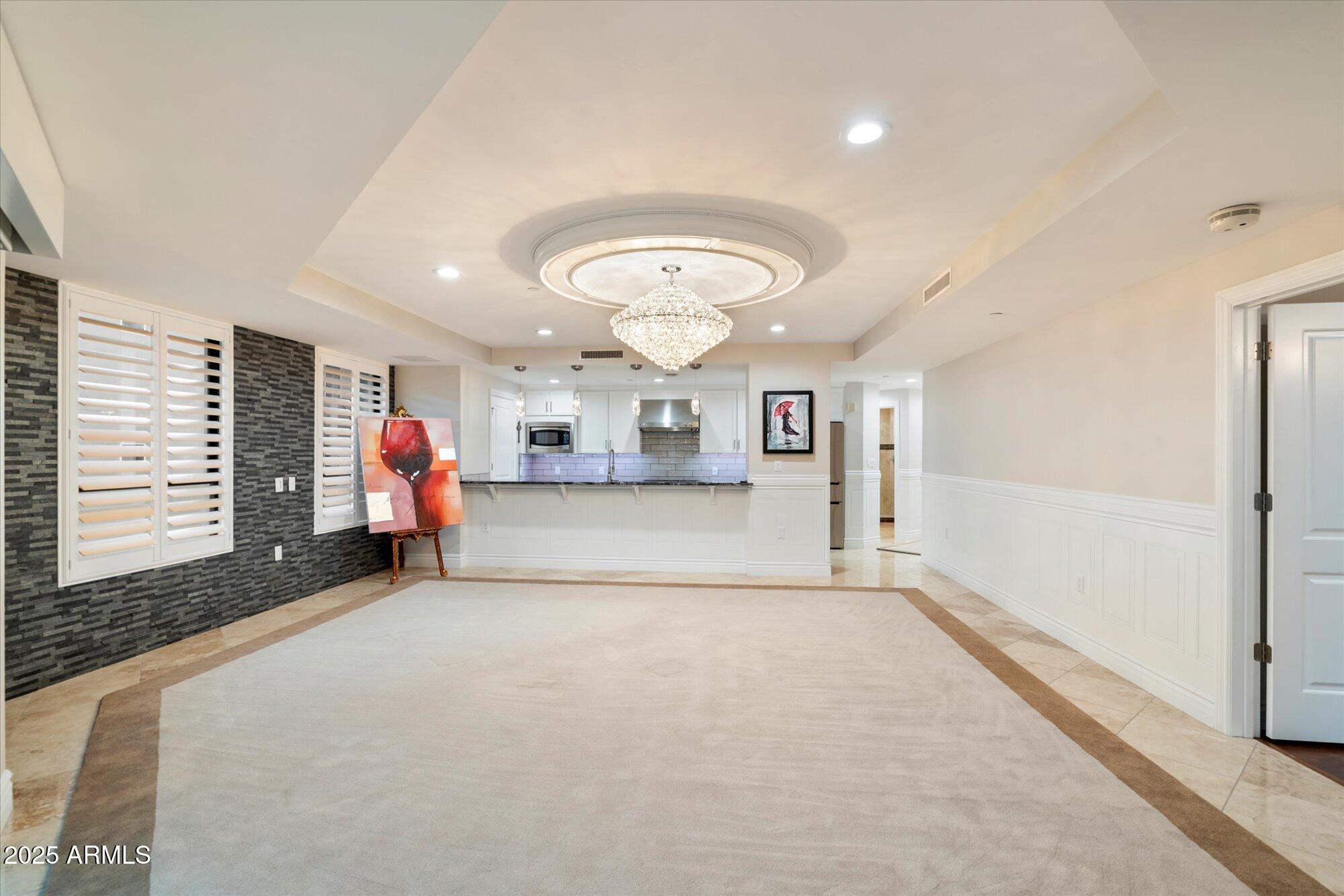 6803 E Main Street, 2210