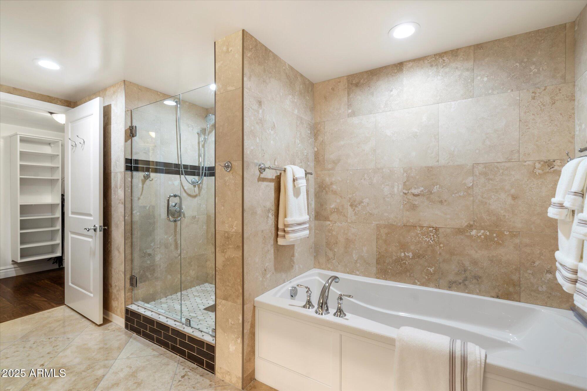 6803 E Main Street, 2210