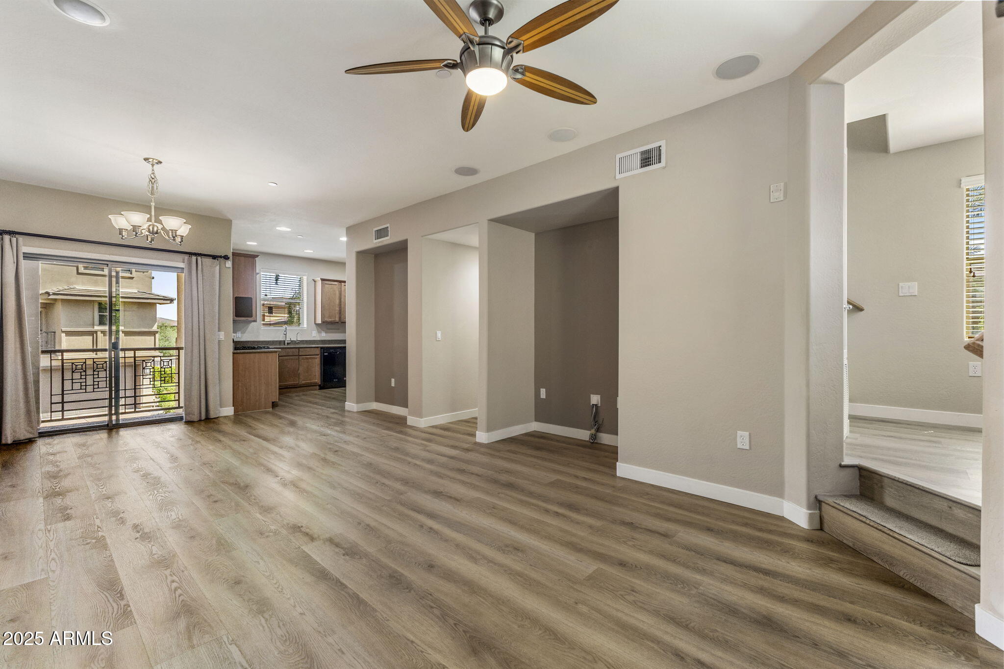 17850 N 68TH Street, 1109