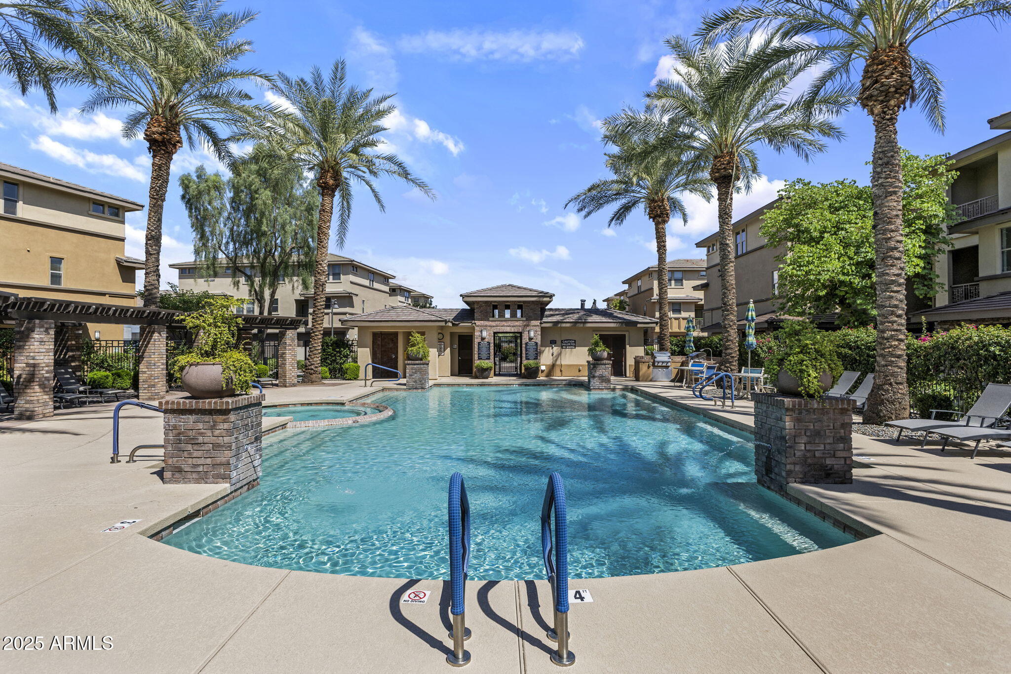 17850 N 68TH Street, 1109