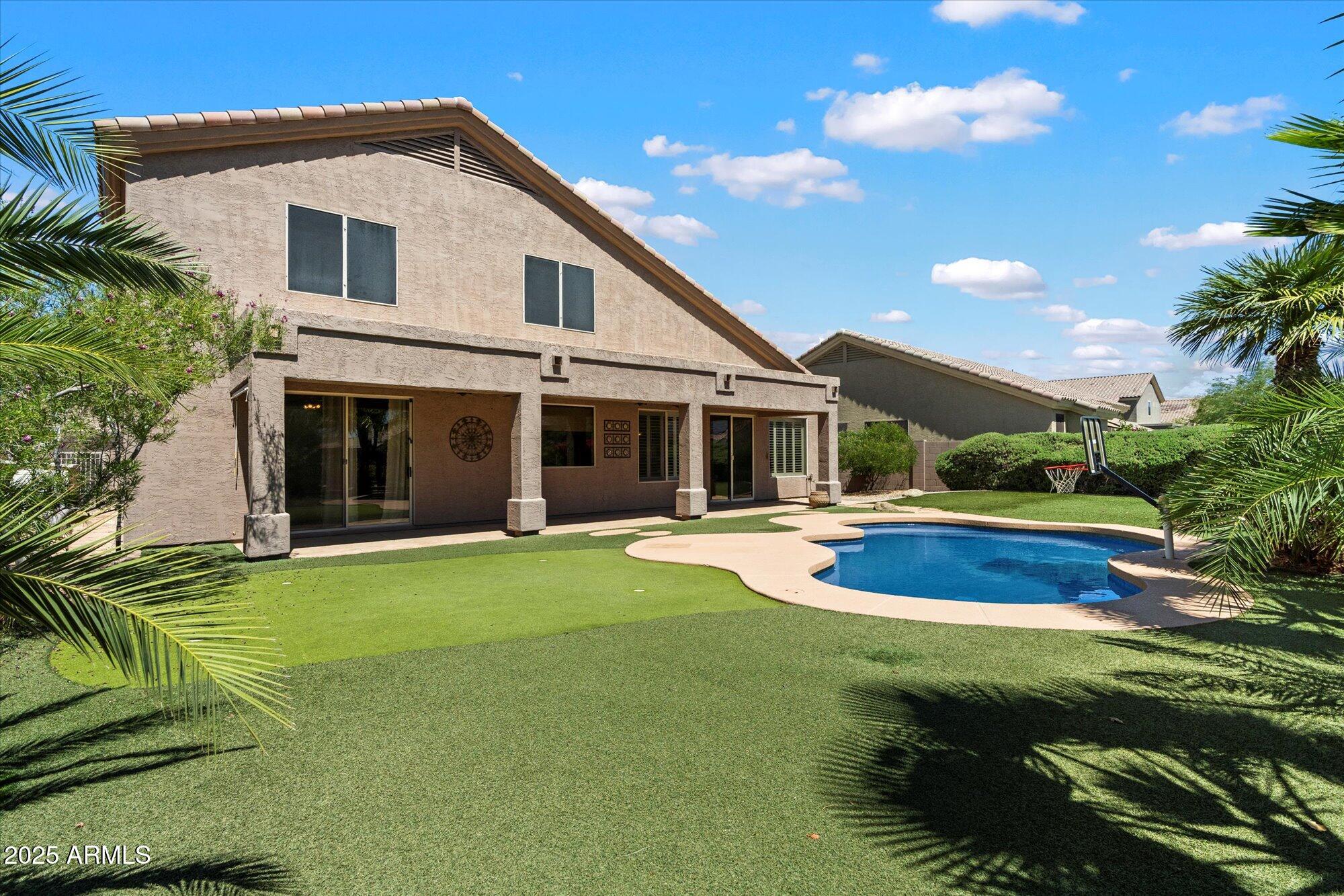 7231 E WHISTLING WIND Way