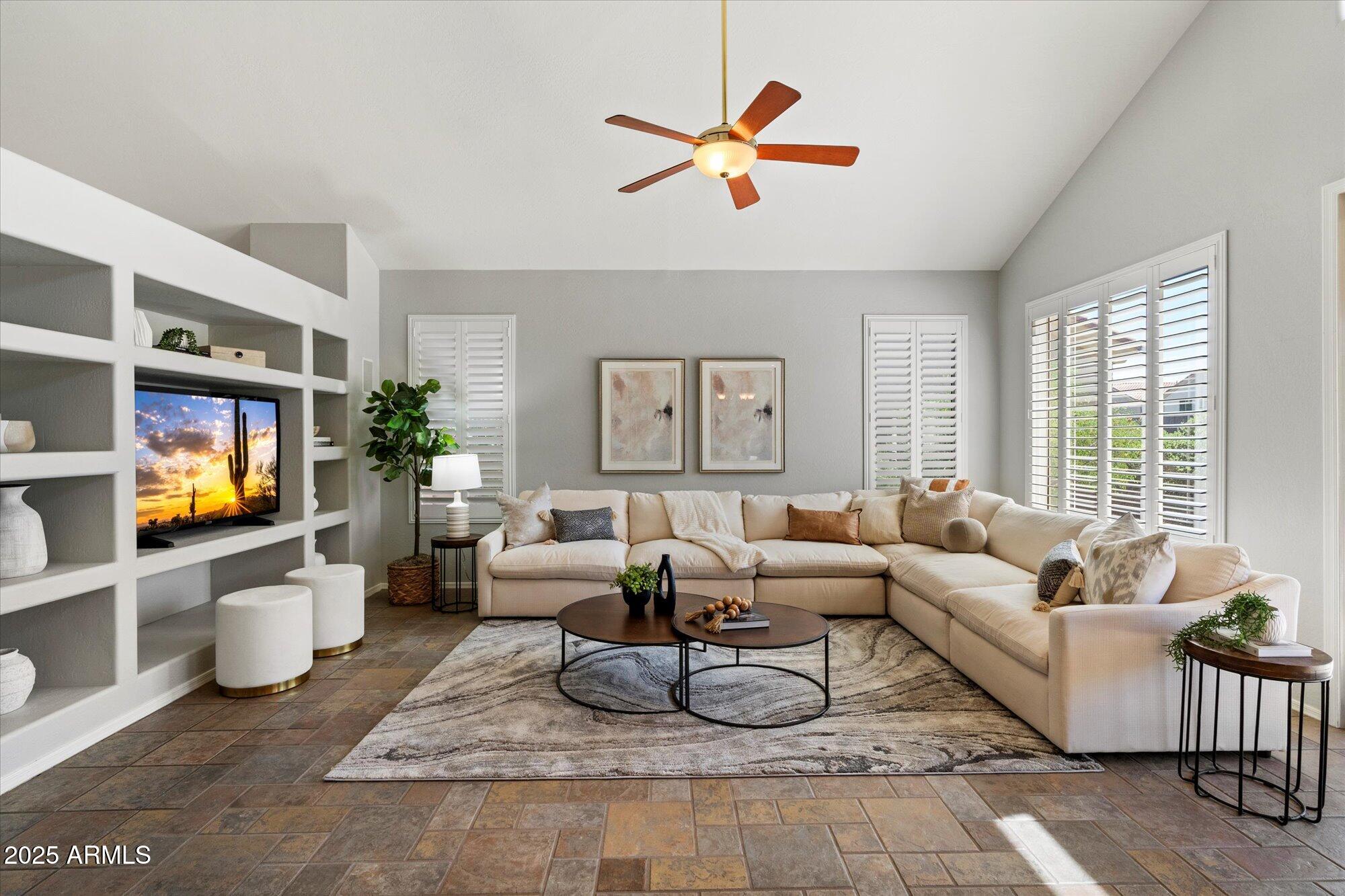 7231 E WHISTLING WIND Way