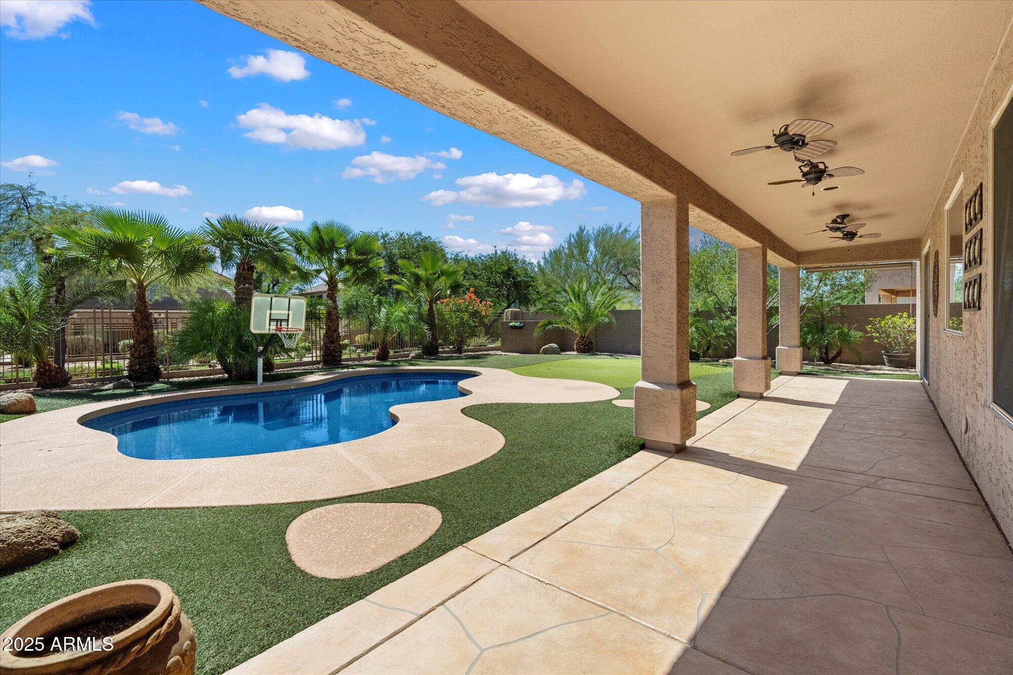 7231 E WHISTLING WIND Way