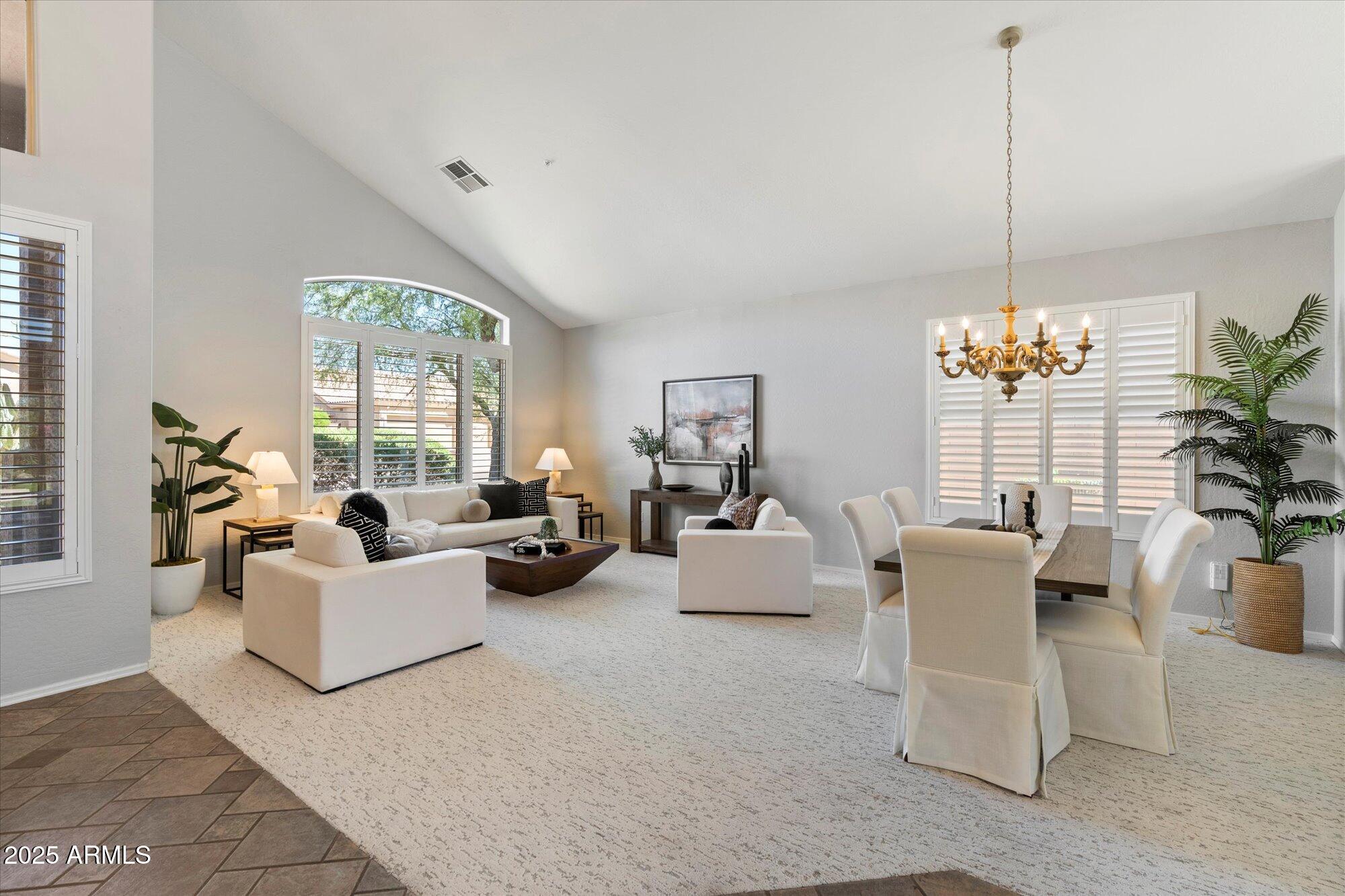 7231 E WHISTLING WIND Way