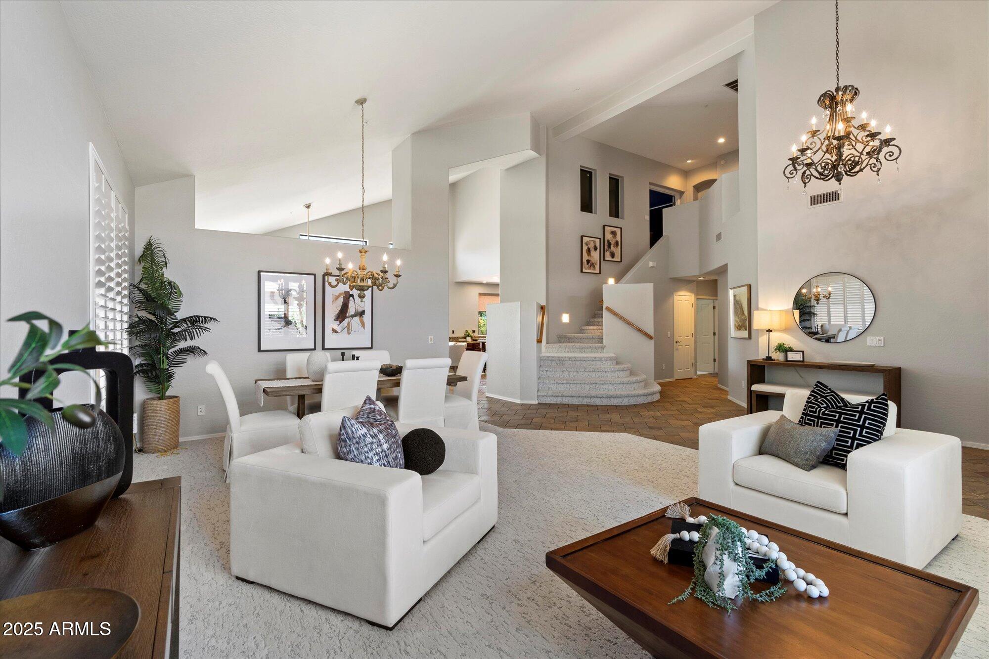 7231 E WHISTLING WIND Way