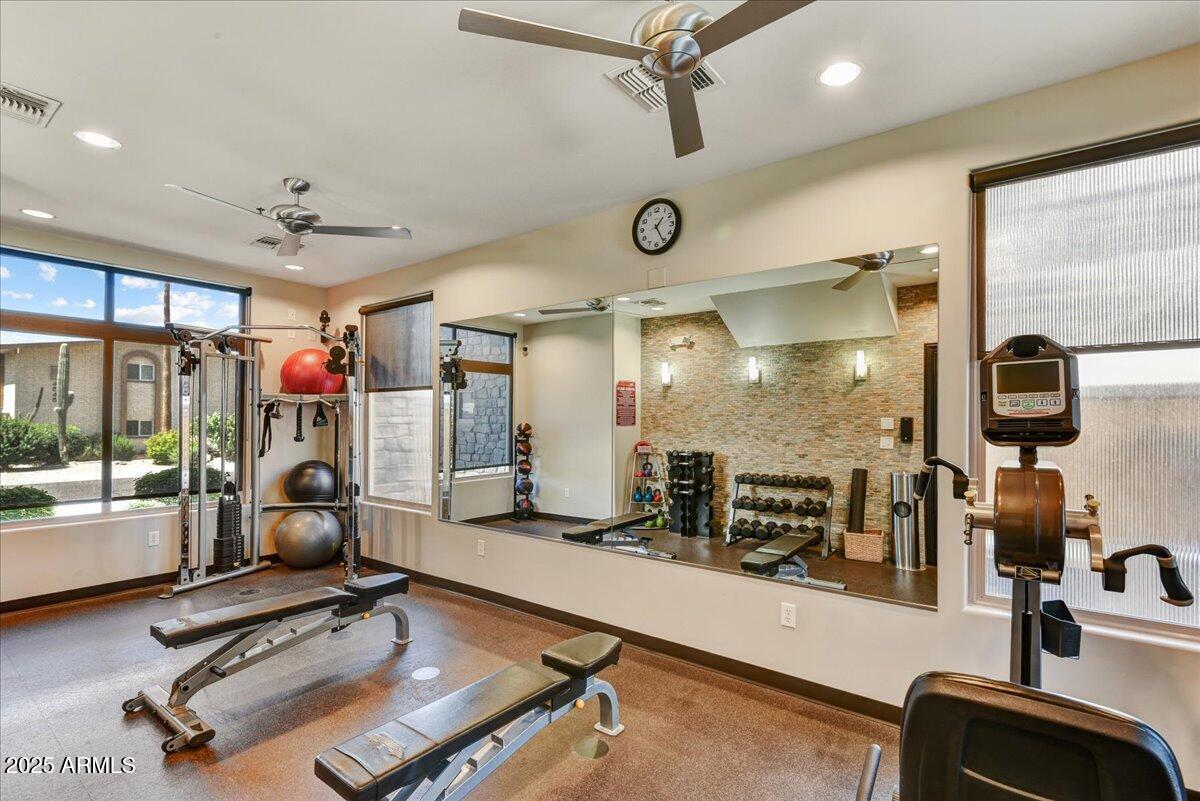 4909 N WOODMERE FAIRWAY, 2003