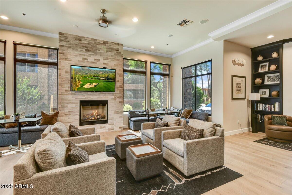 4909 N WOODMERE FAIRWAY, 2003