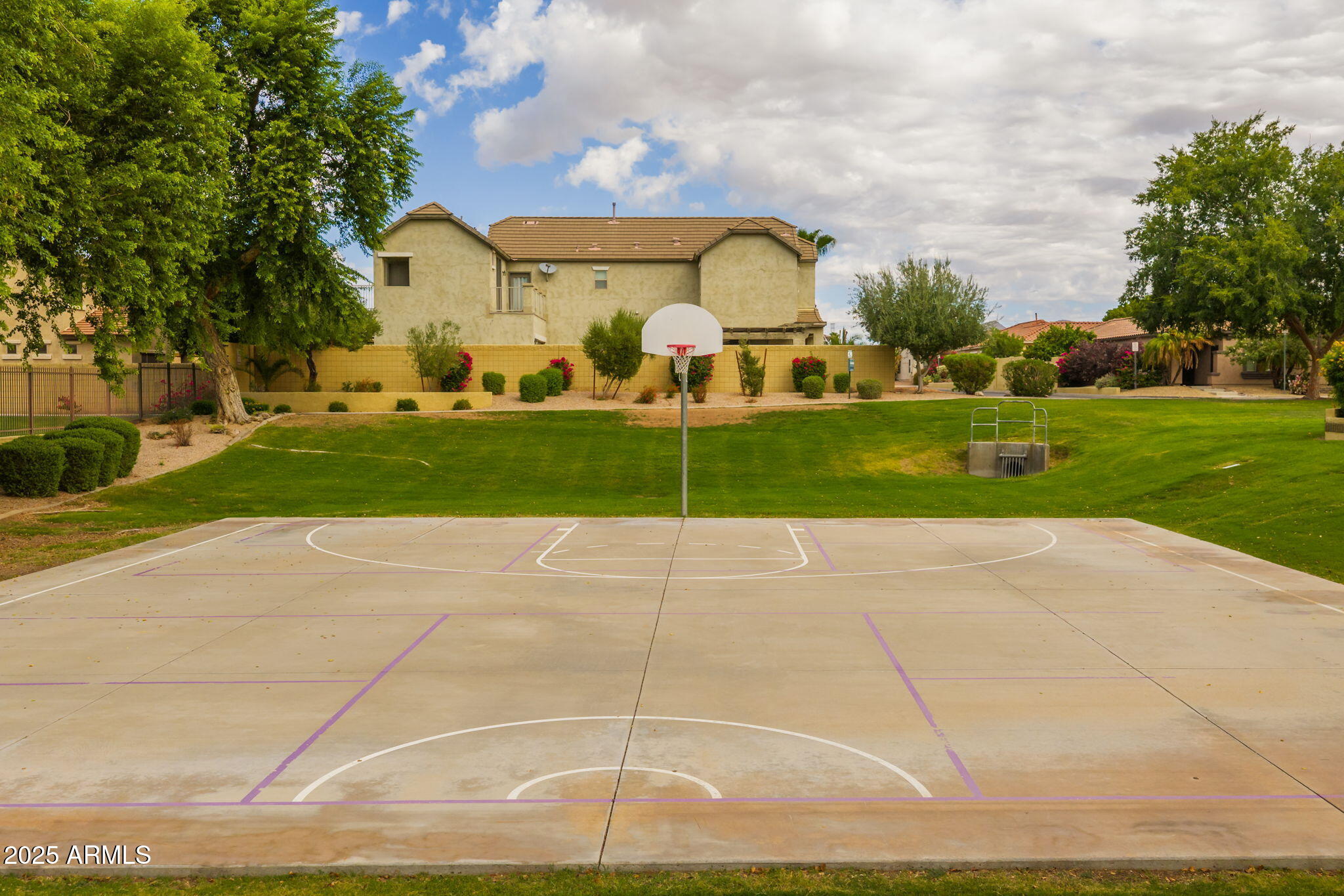 7762 E BOSTON Street