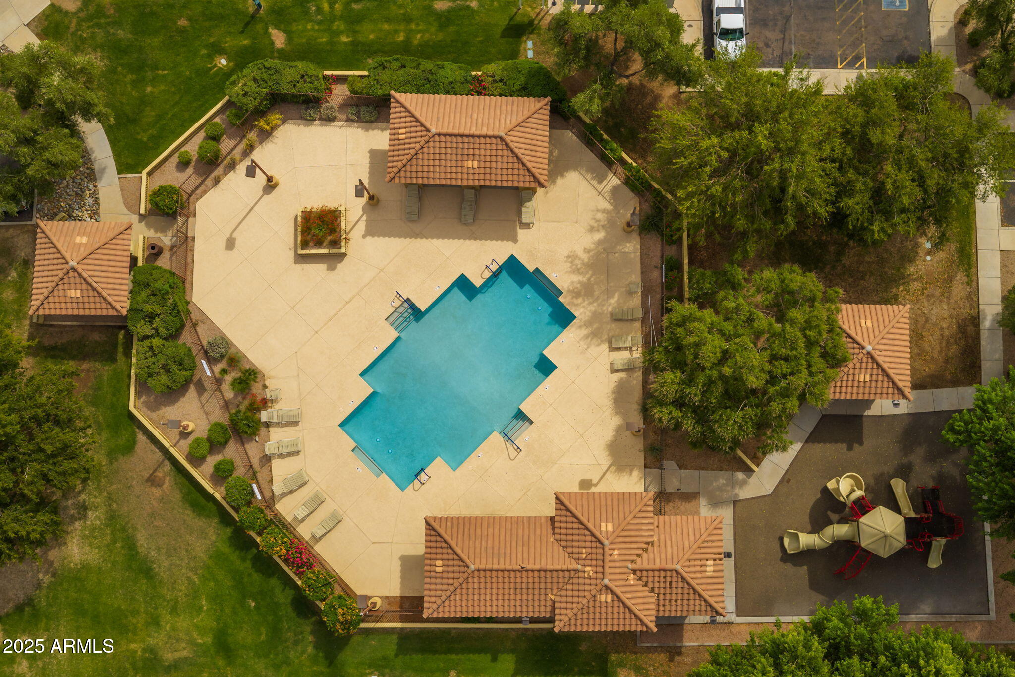 7762 E BOSTON Street