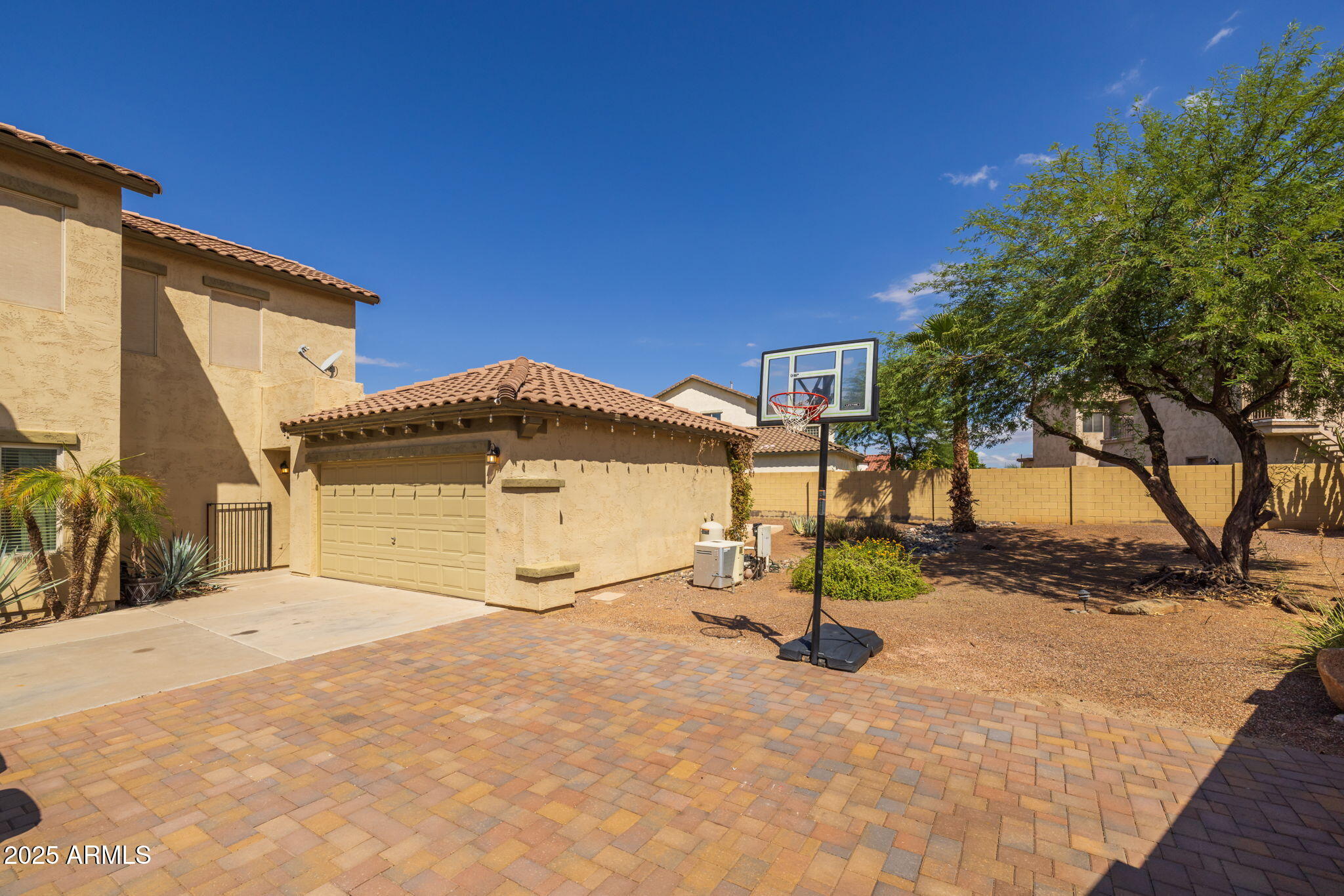 7762 E BOSTON Street