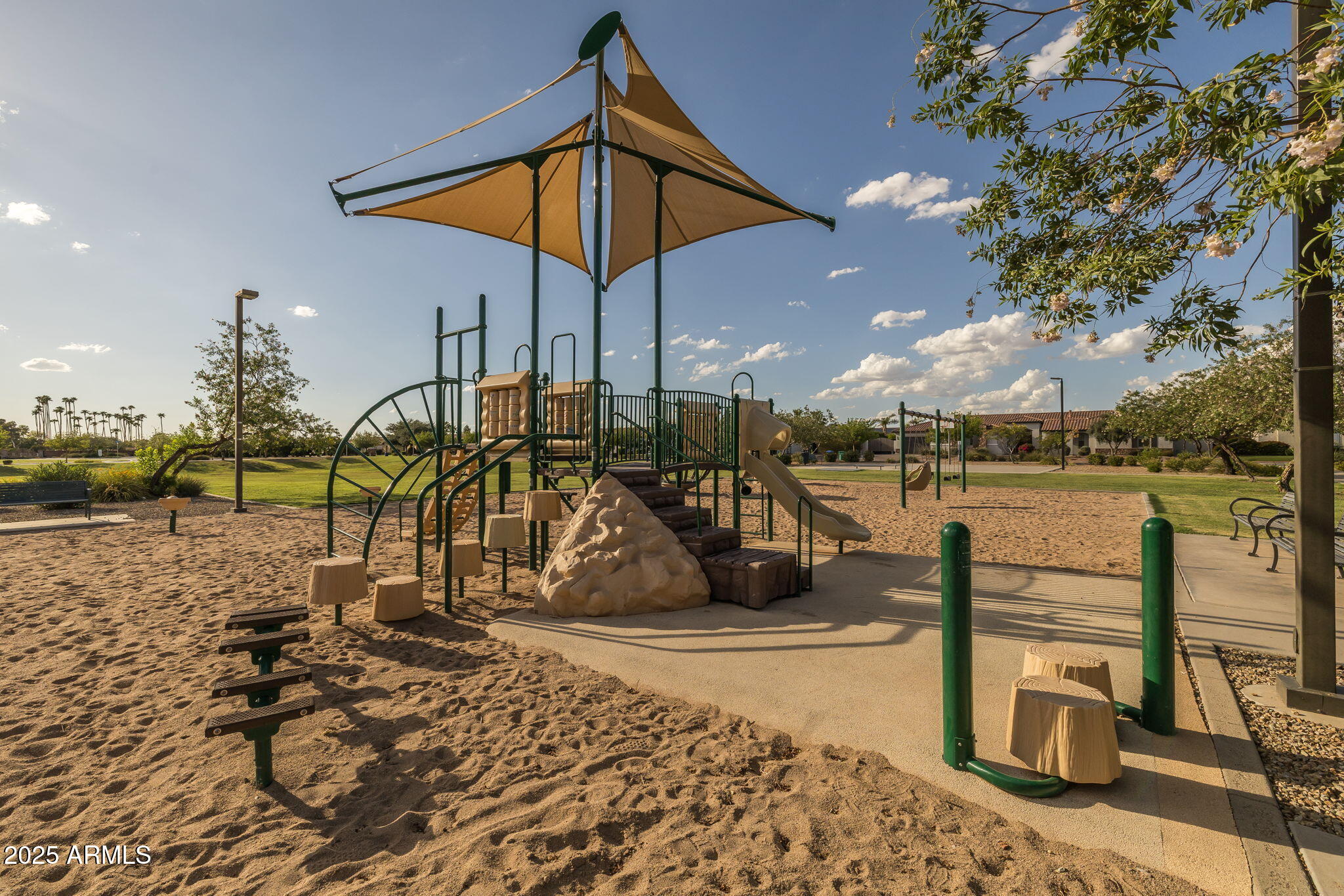 3907 E ENROSE Street