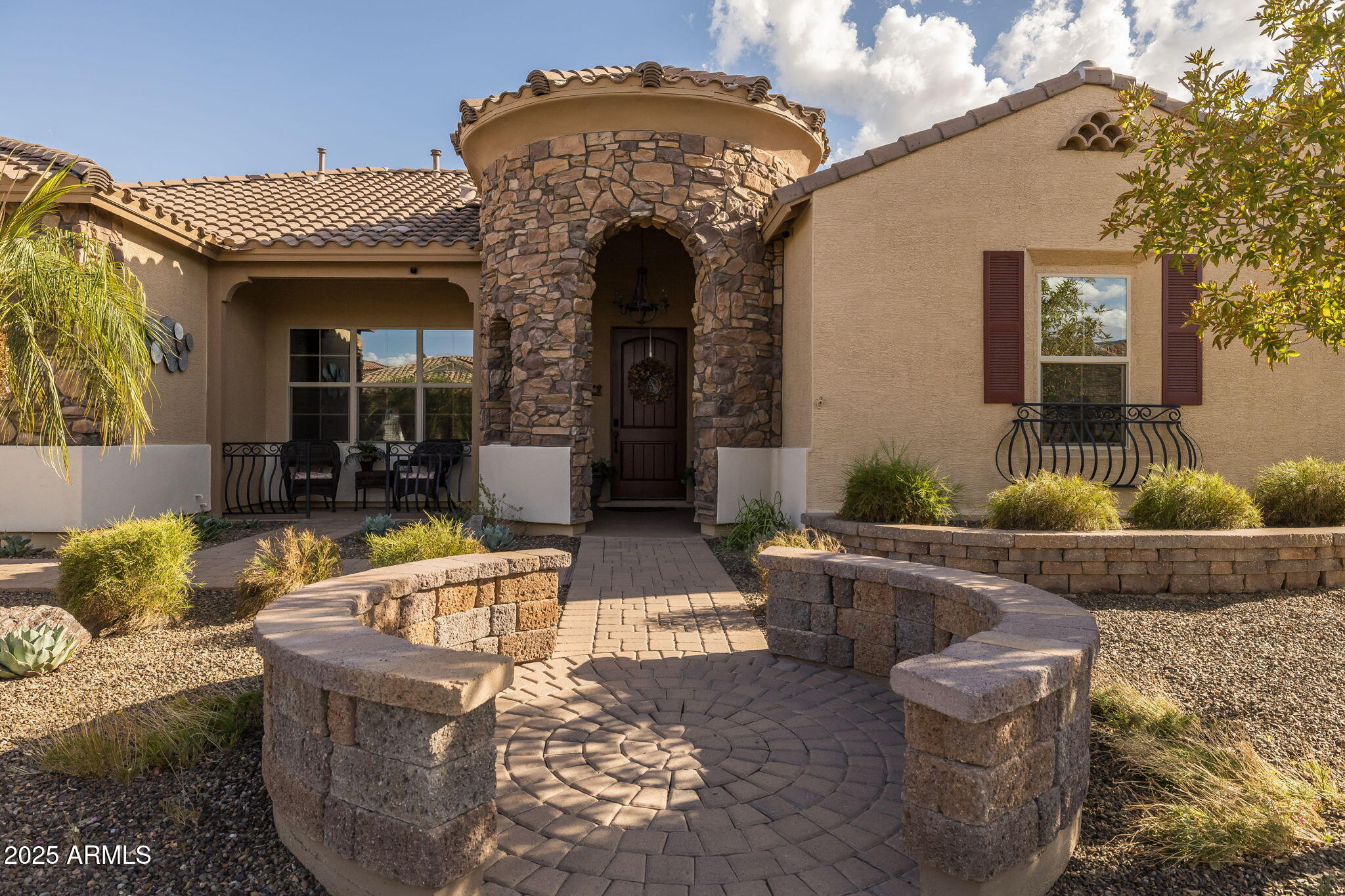 3907 E ENROSE Street