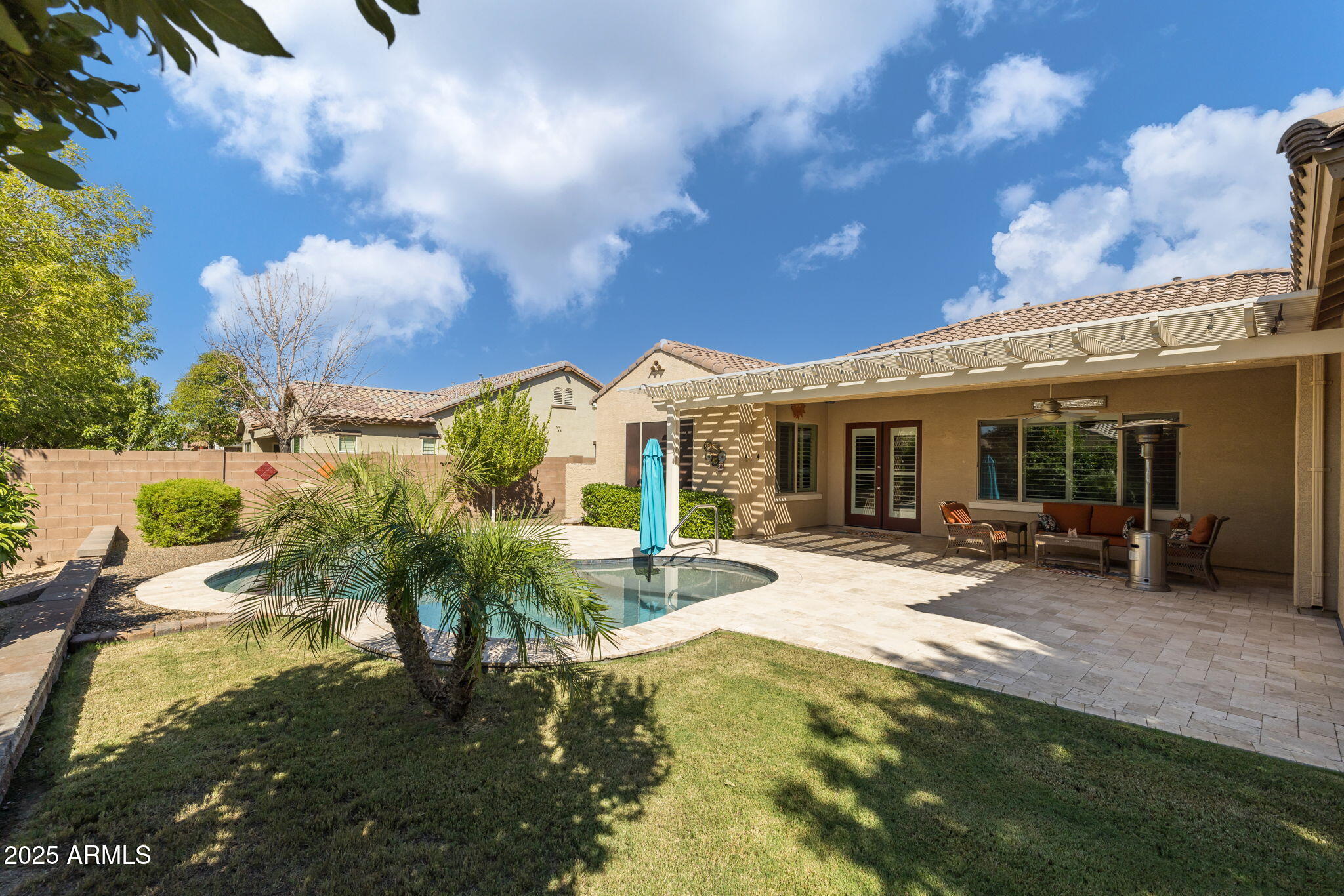 3907 E ENROSE Street