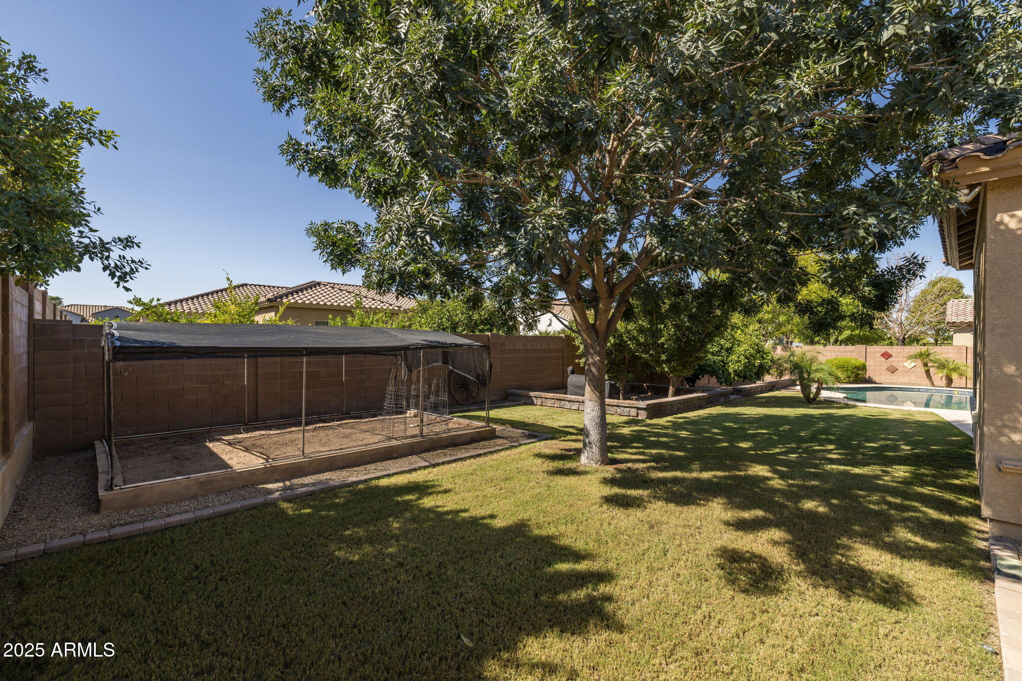 3907 E ENROSE Street