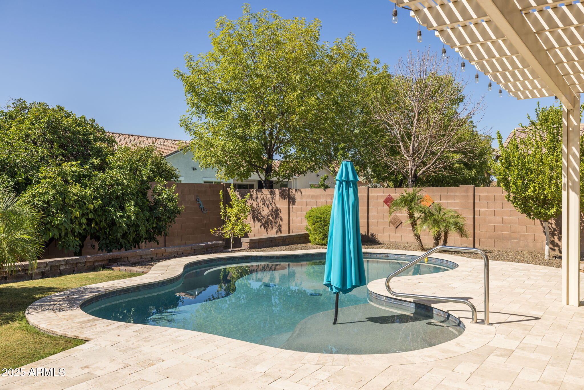 3907 E ENROSE Street