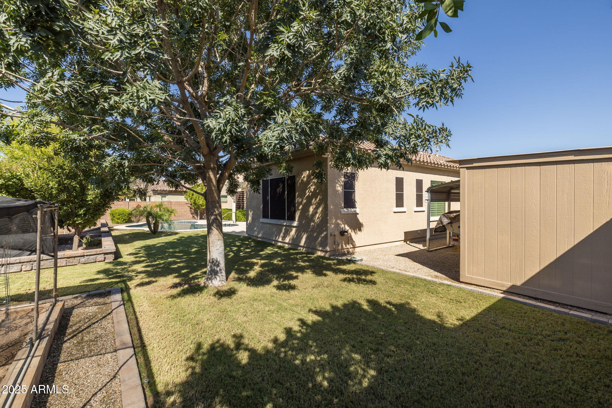 3907 E ENROSE Street