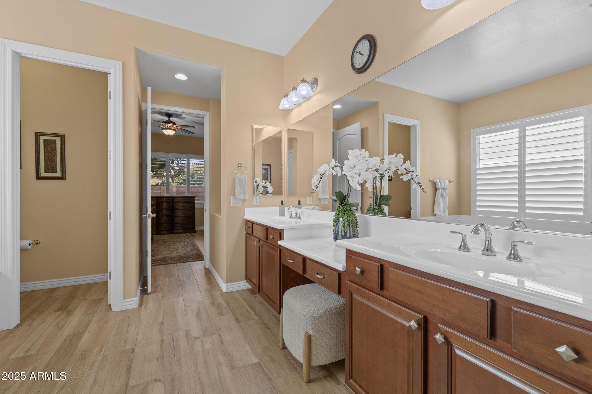 3907 E ENROSE Street