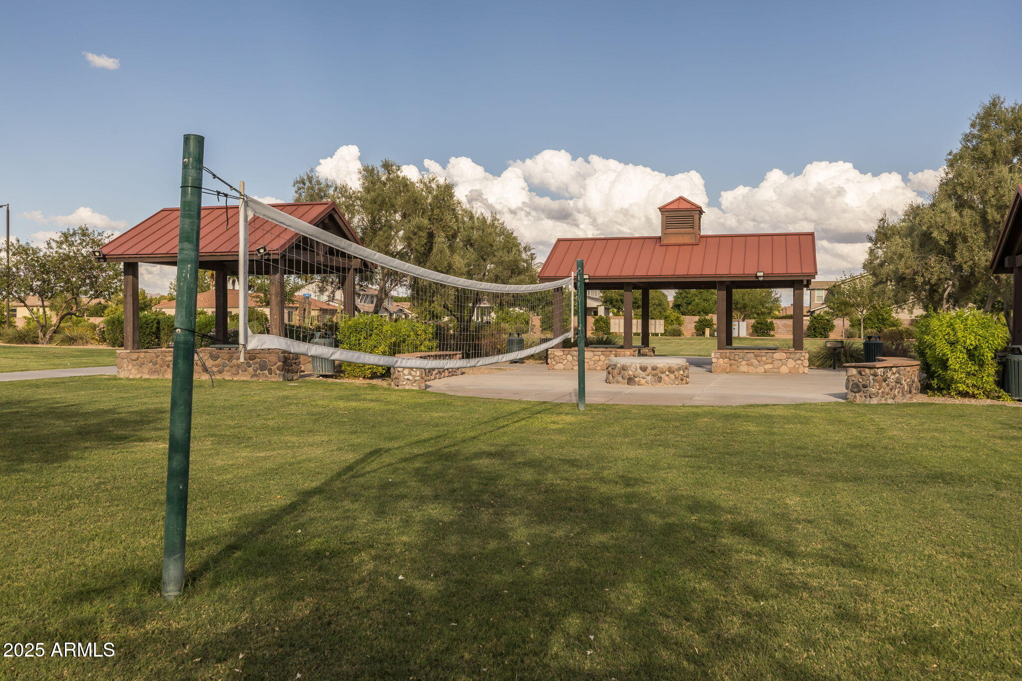 3907 E ENROSE Street