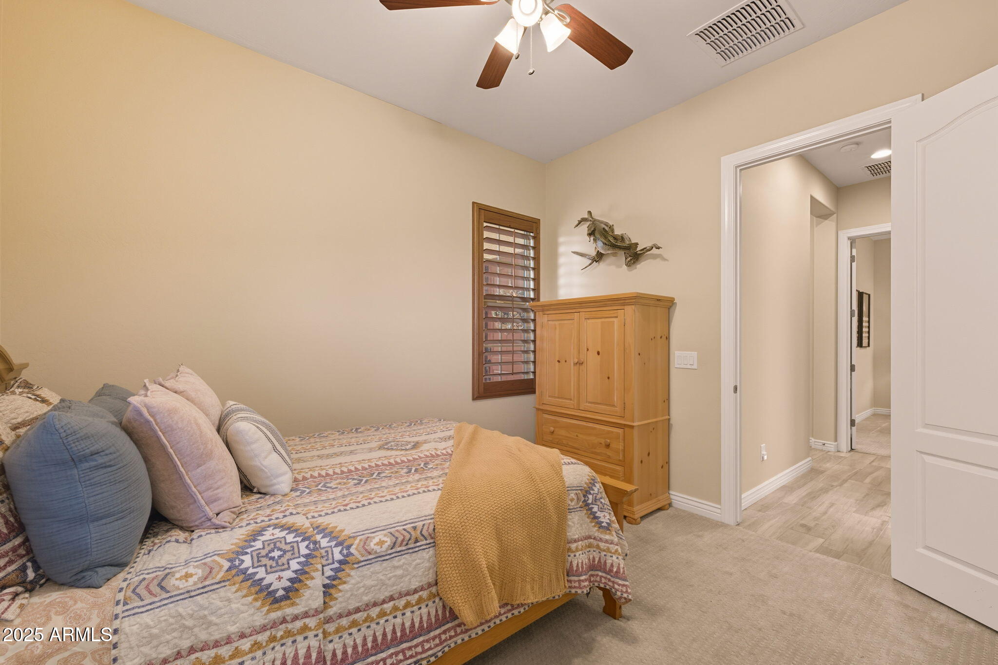 3907 E ENROSE Street