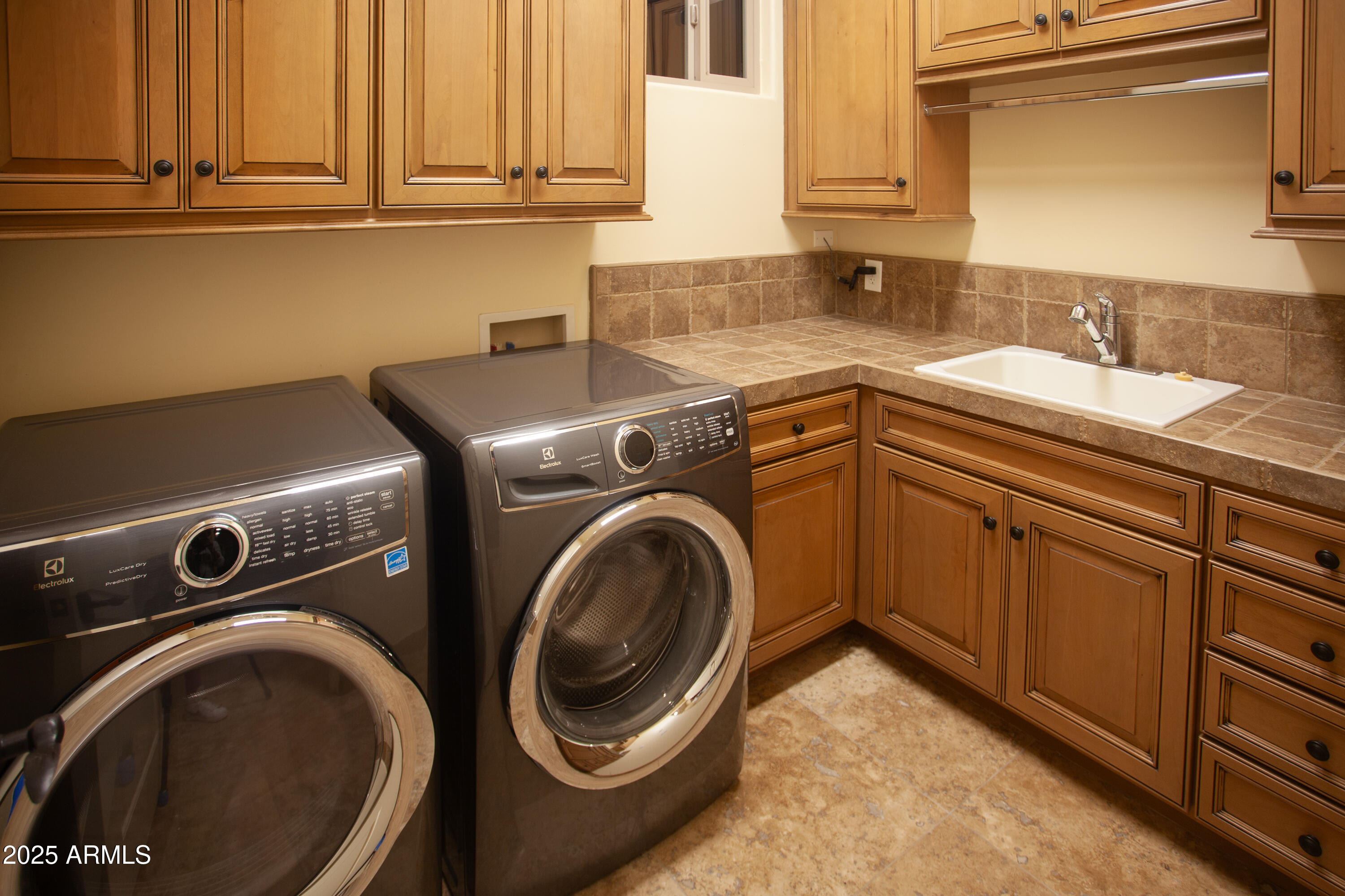 7946 E SOARING EAGLE Way