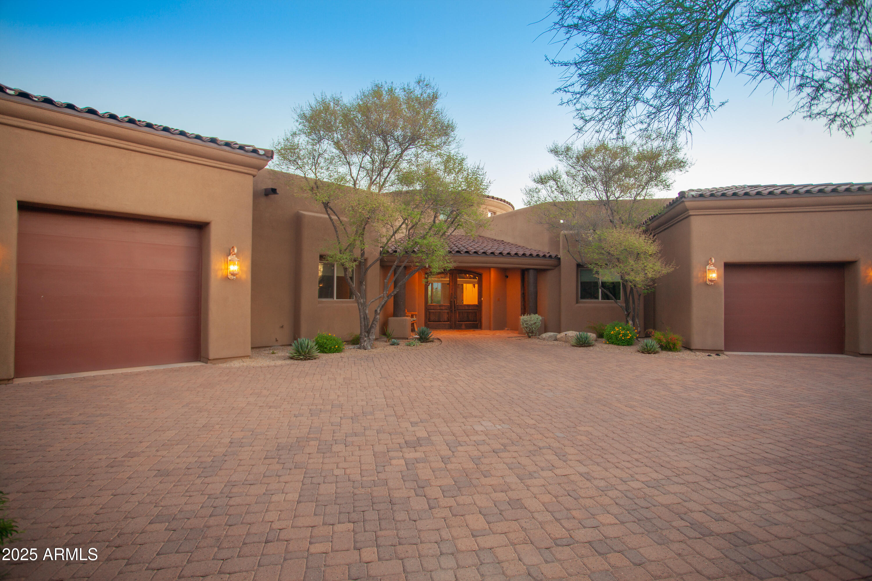 7946 E SOARING EAGLE Way
