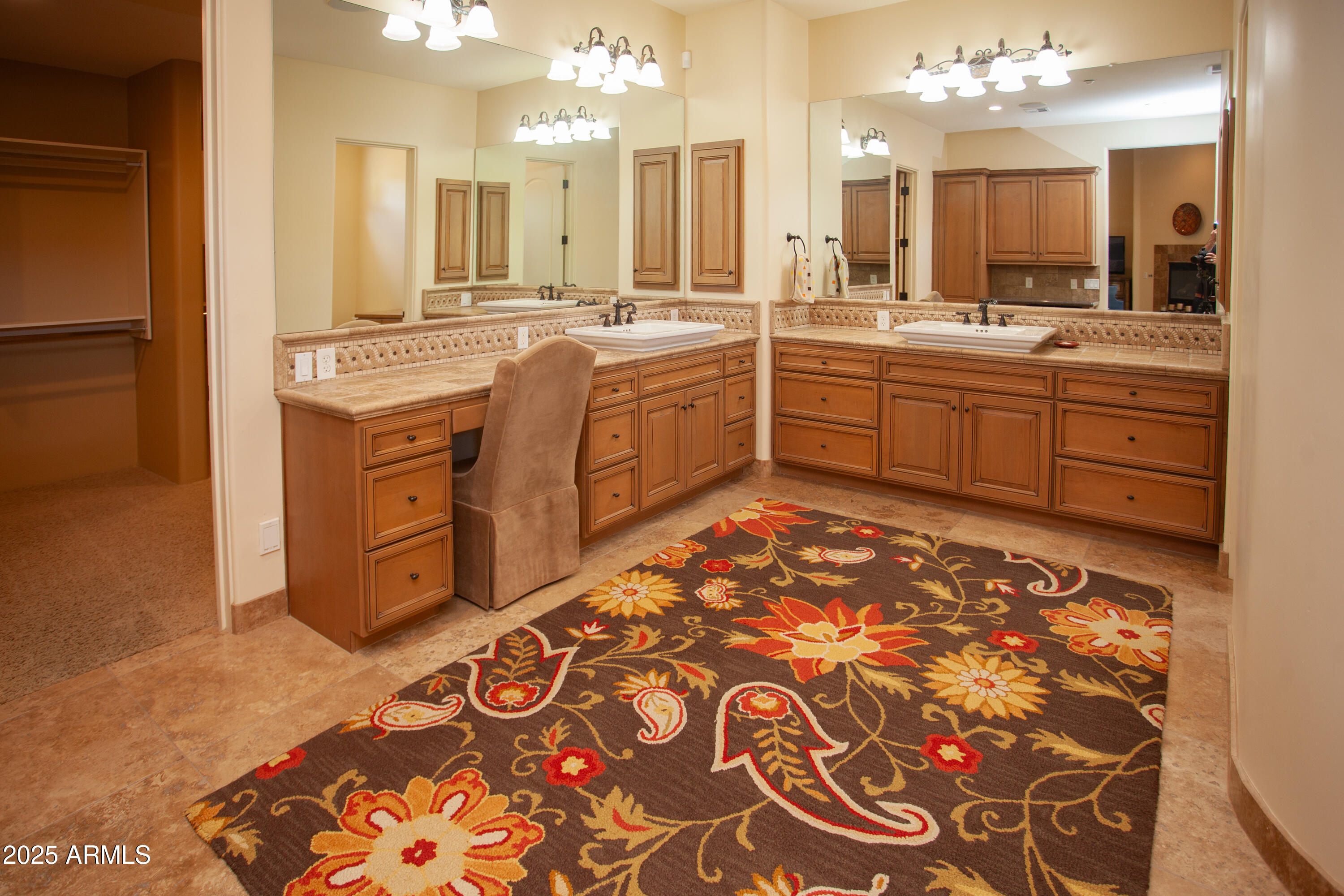 7946 E SOARING EAGLE Way