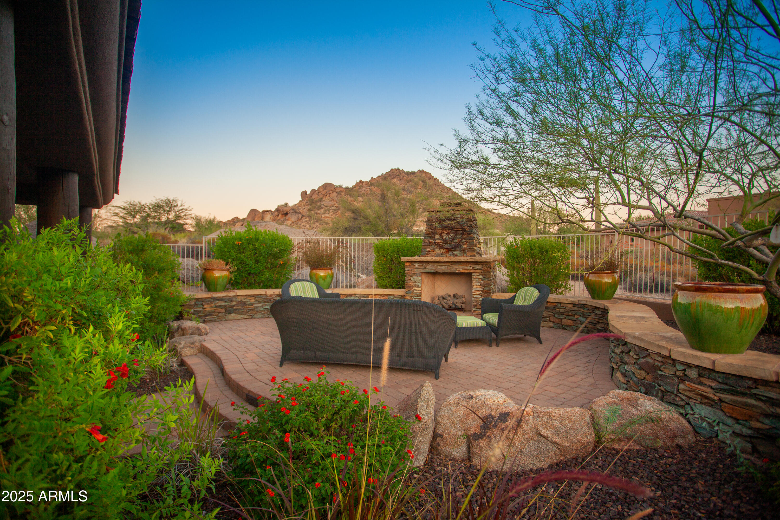 7946 E SOARING EAGLE Way