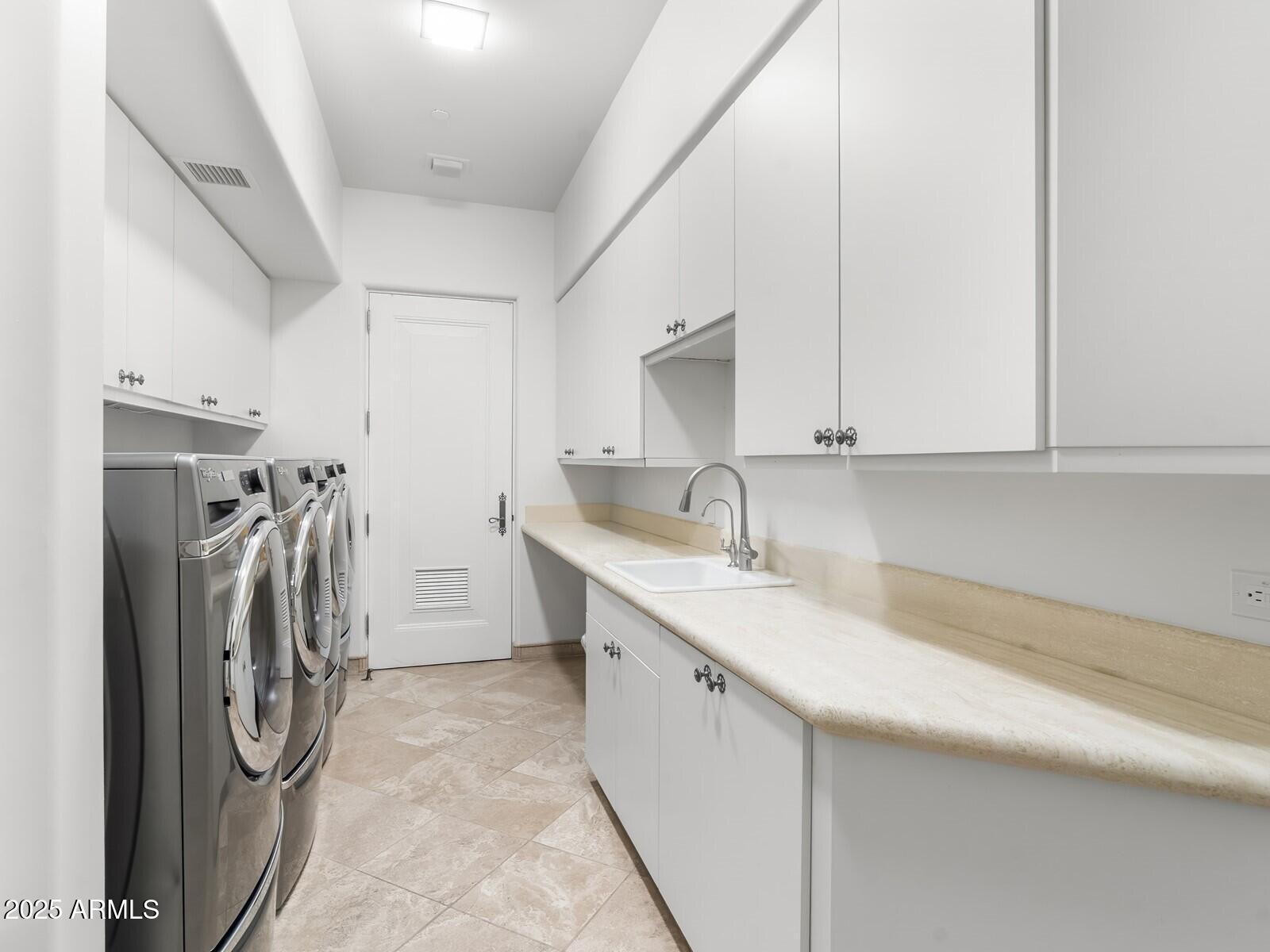 9422 E Happy Valley Road