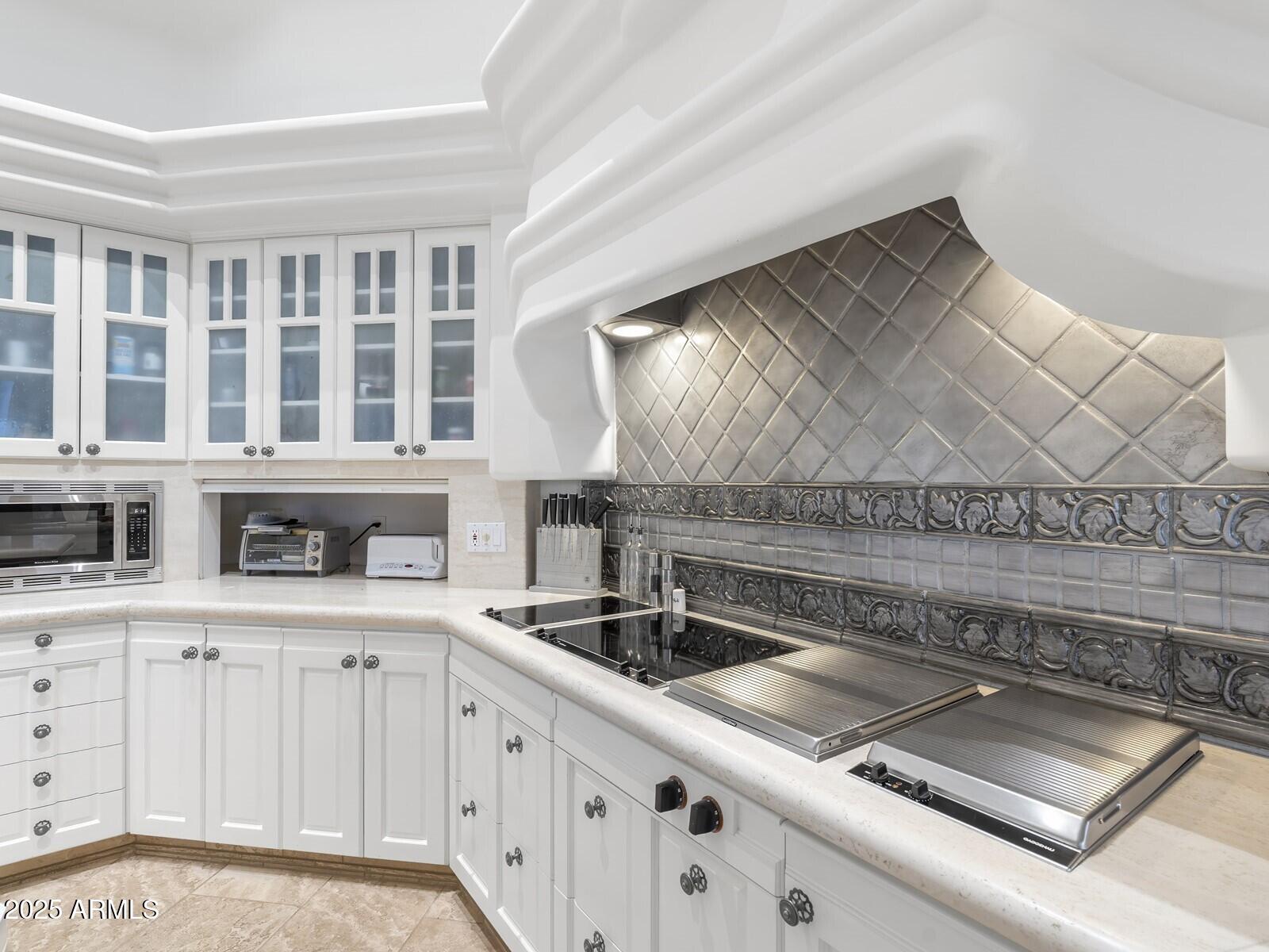 9422 E Happy Valley Road