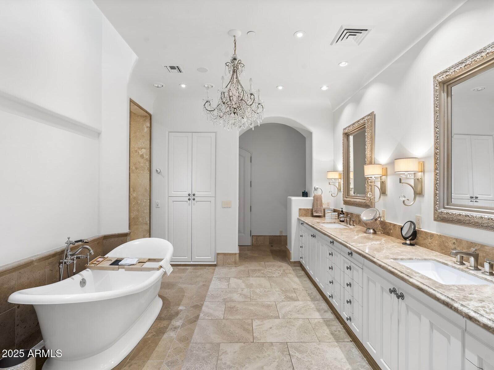 9422 E Happy Valley Road