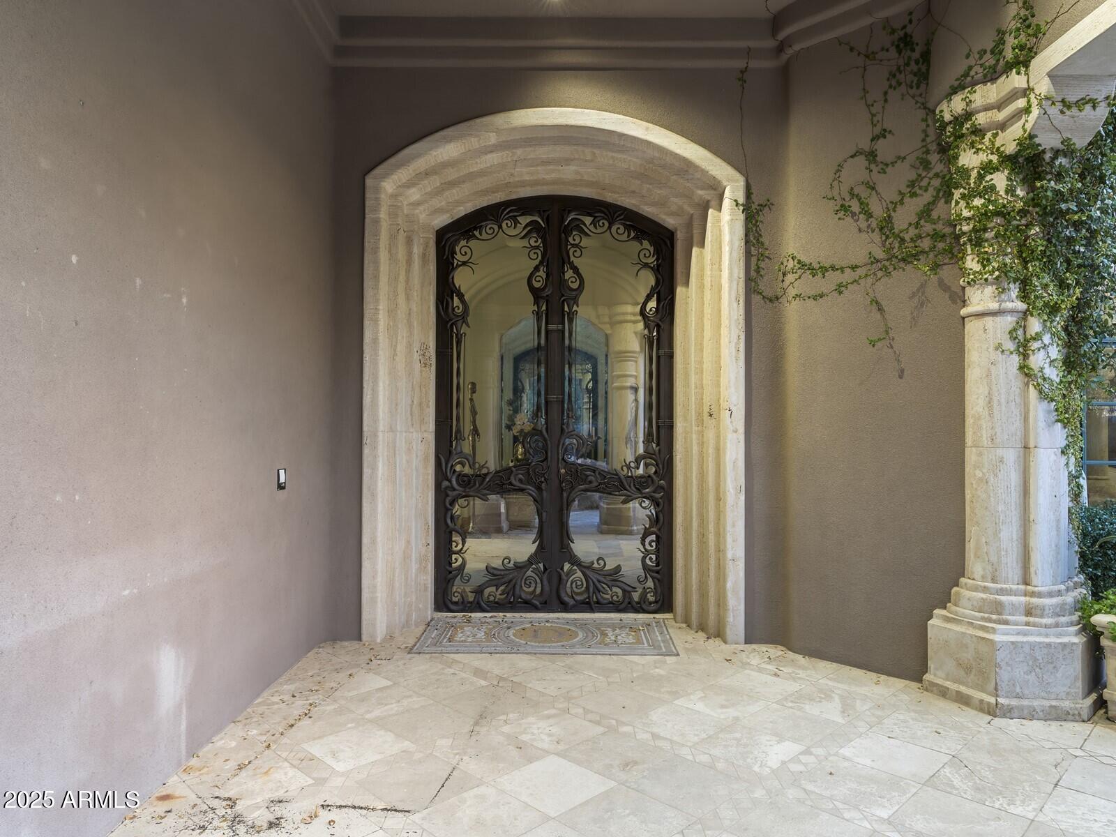 9422 E Happy Valley Road