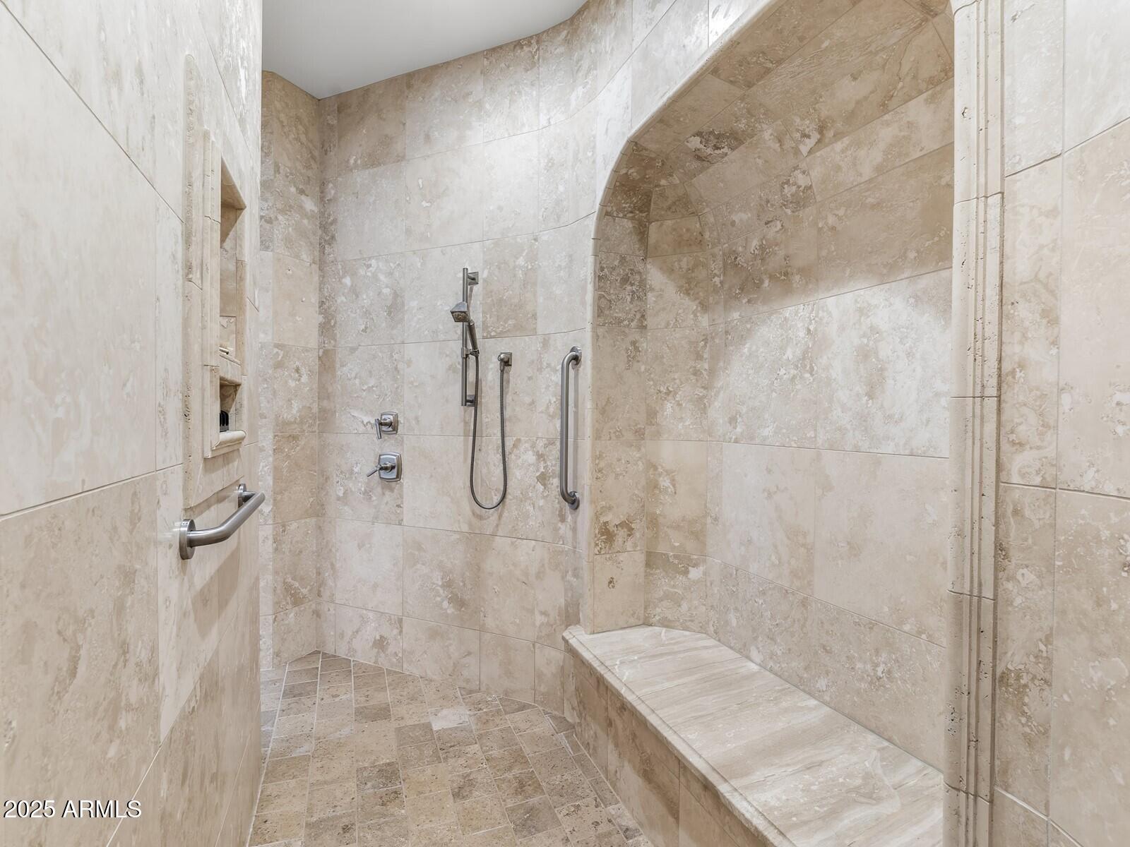 9422 E Happy Valley Road