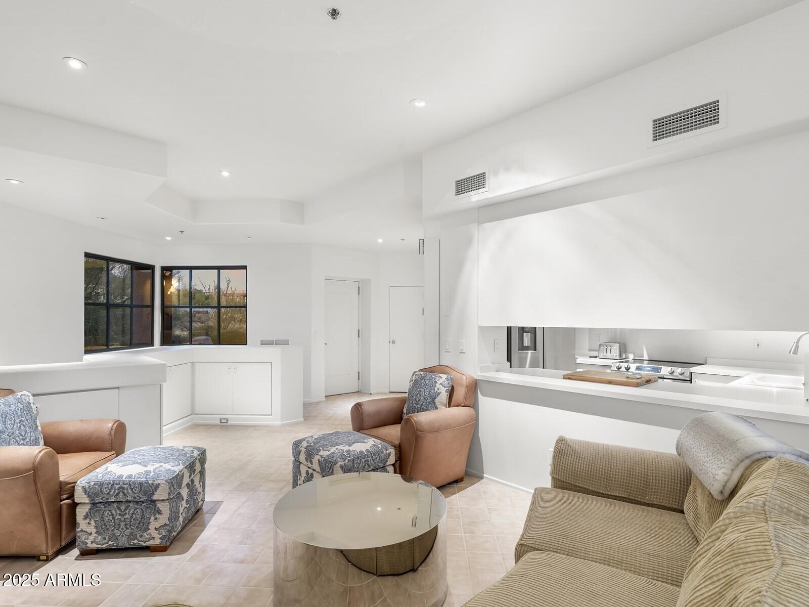 9422 E Happy Valley Road