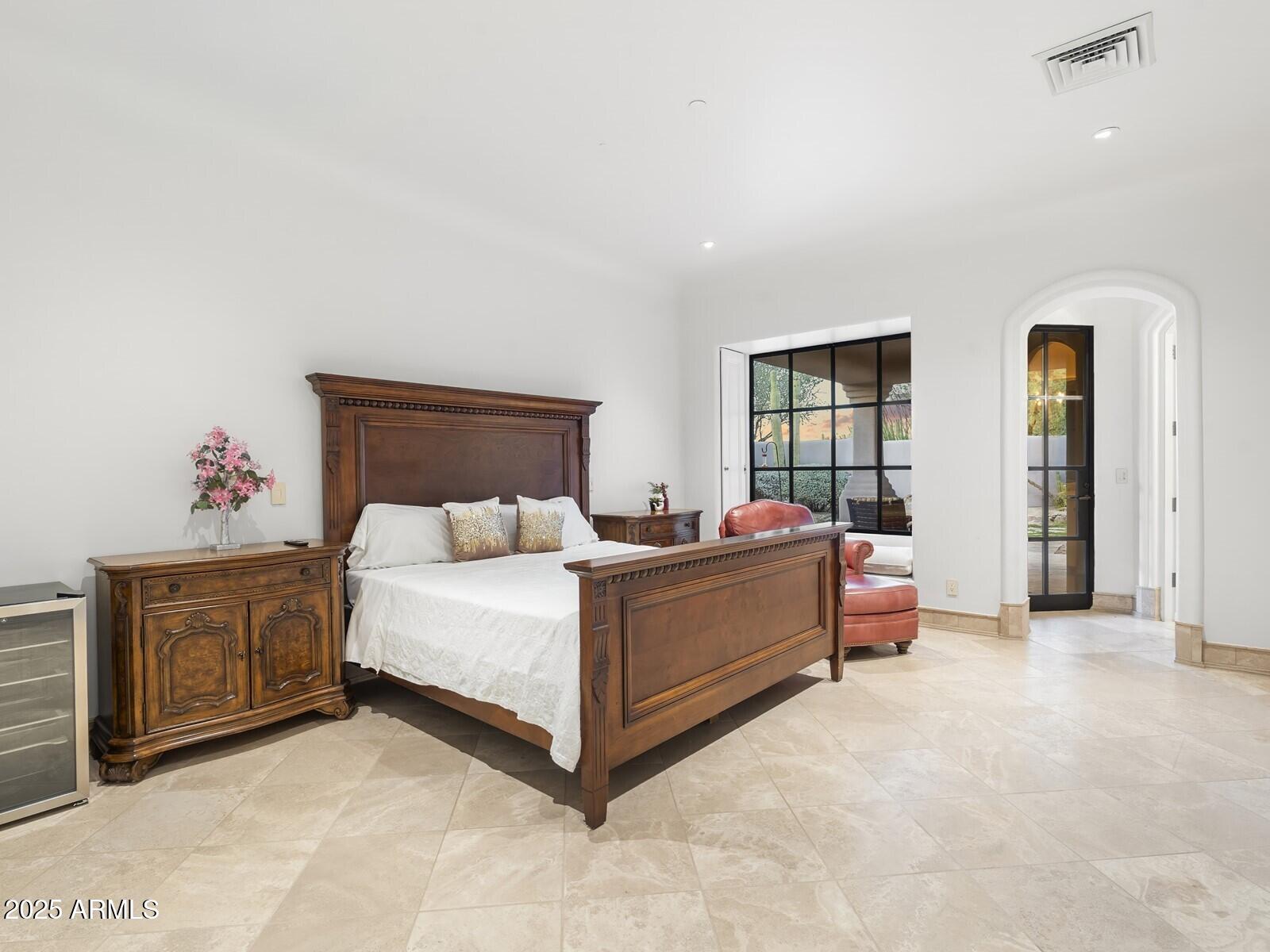 9422 E Happy Valley Road