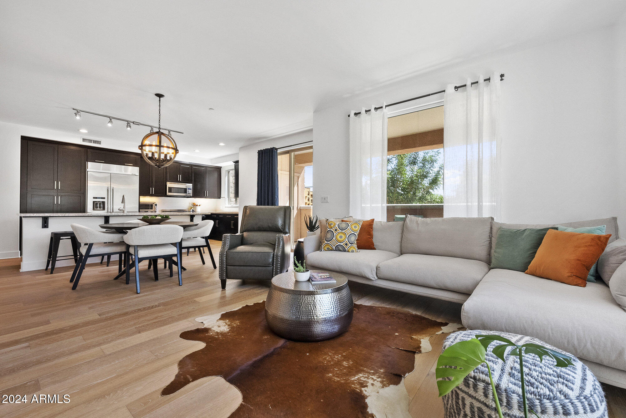 4803 N Woodmere Fairway, 1011