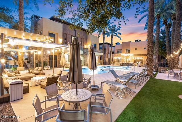 4803 N Woodmere Fairway, 1011