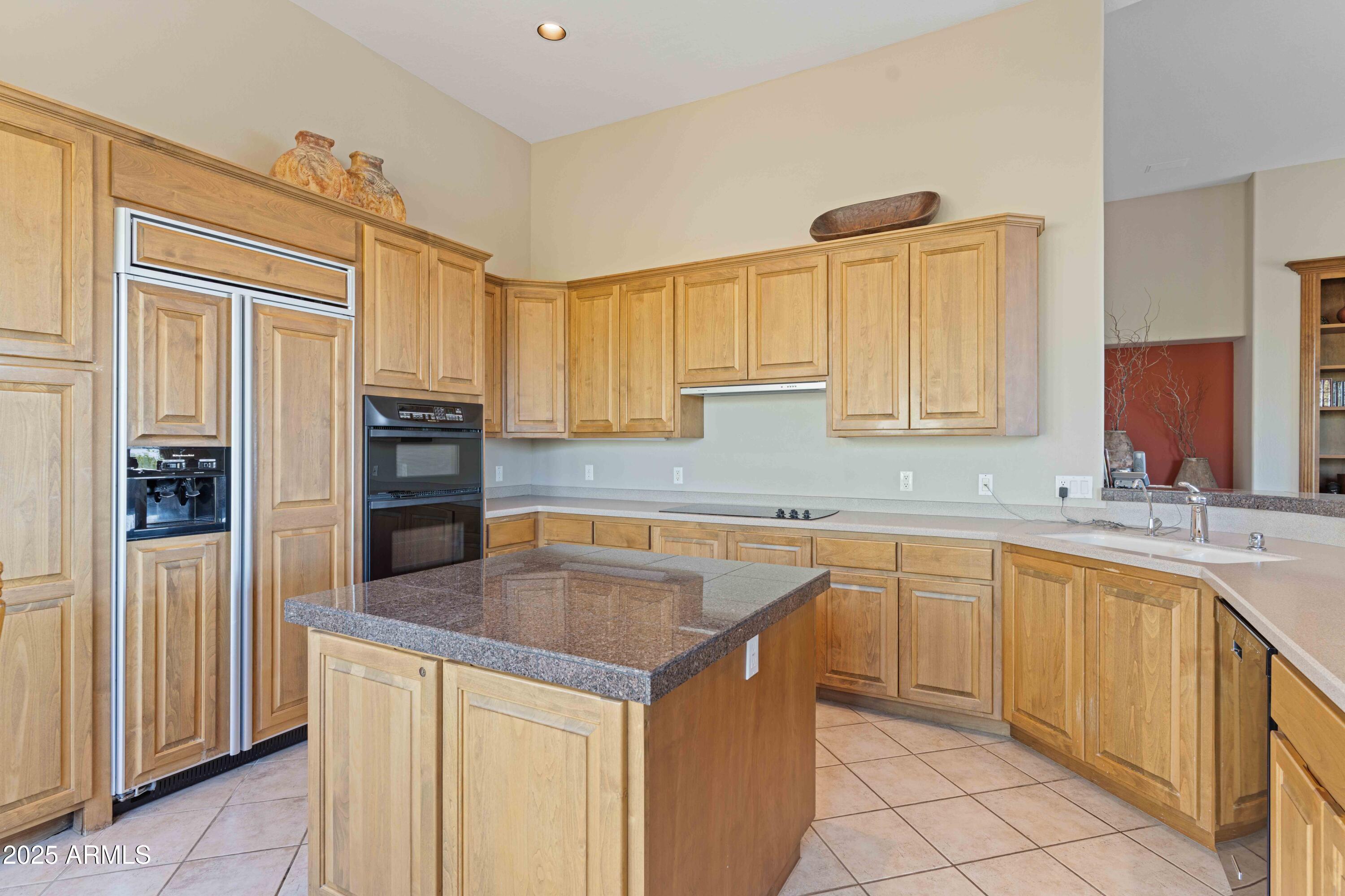 9280 E THOMPSON PEAK Parkway, 45