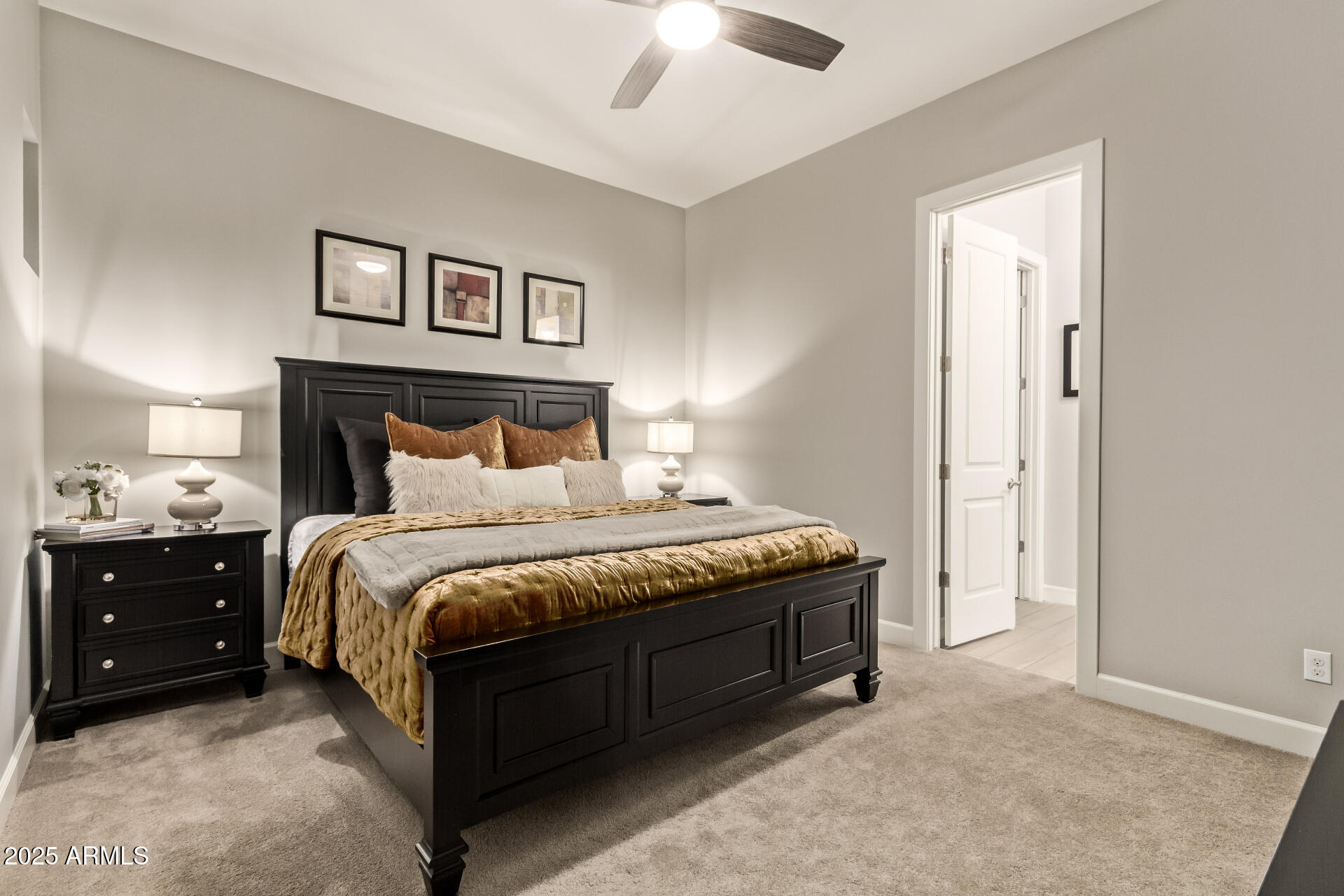 11707 W DOVE WING Way