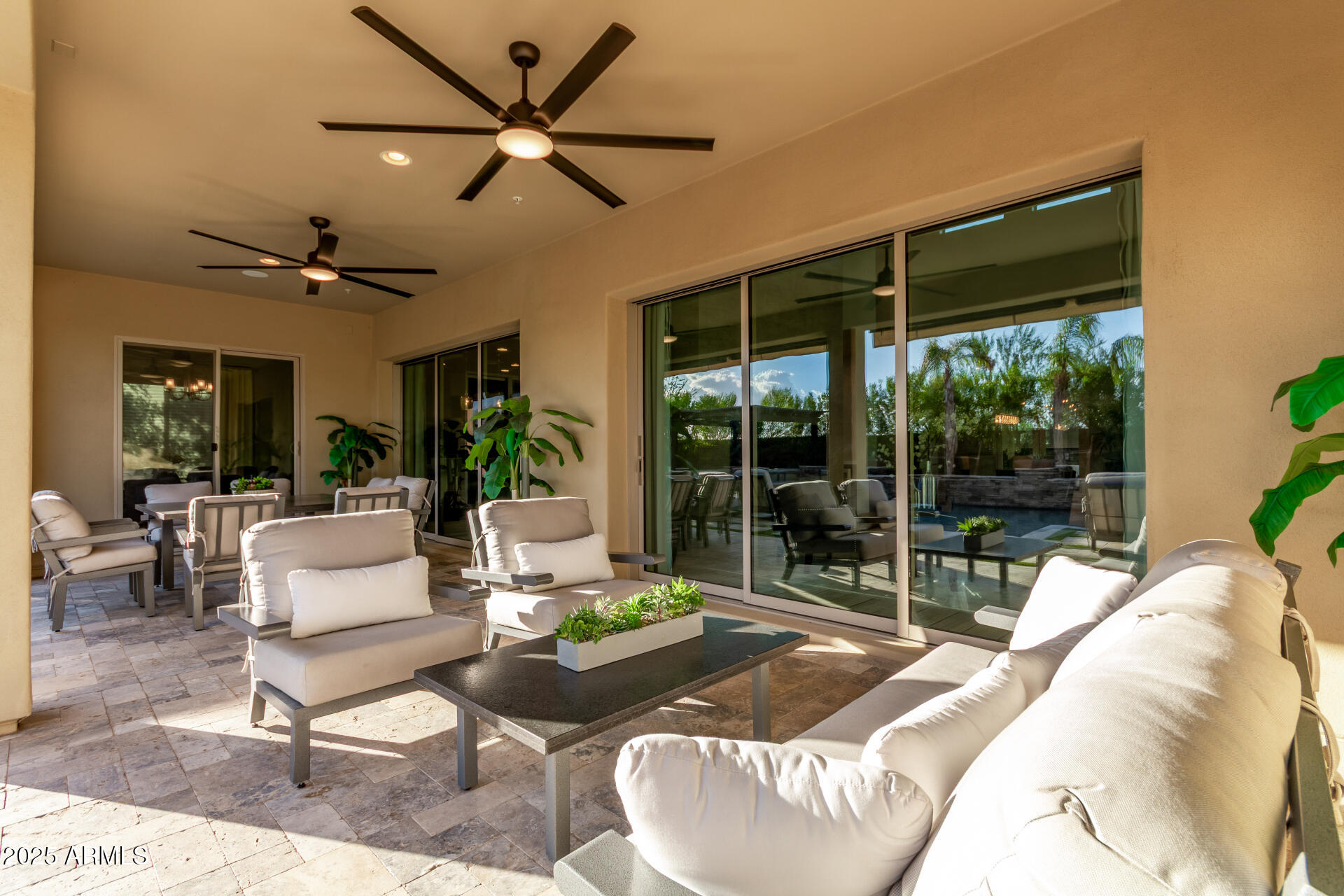 11707 W DOVE WING Way