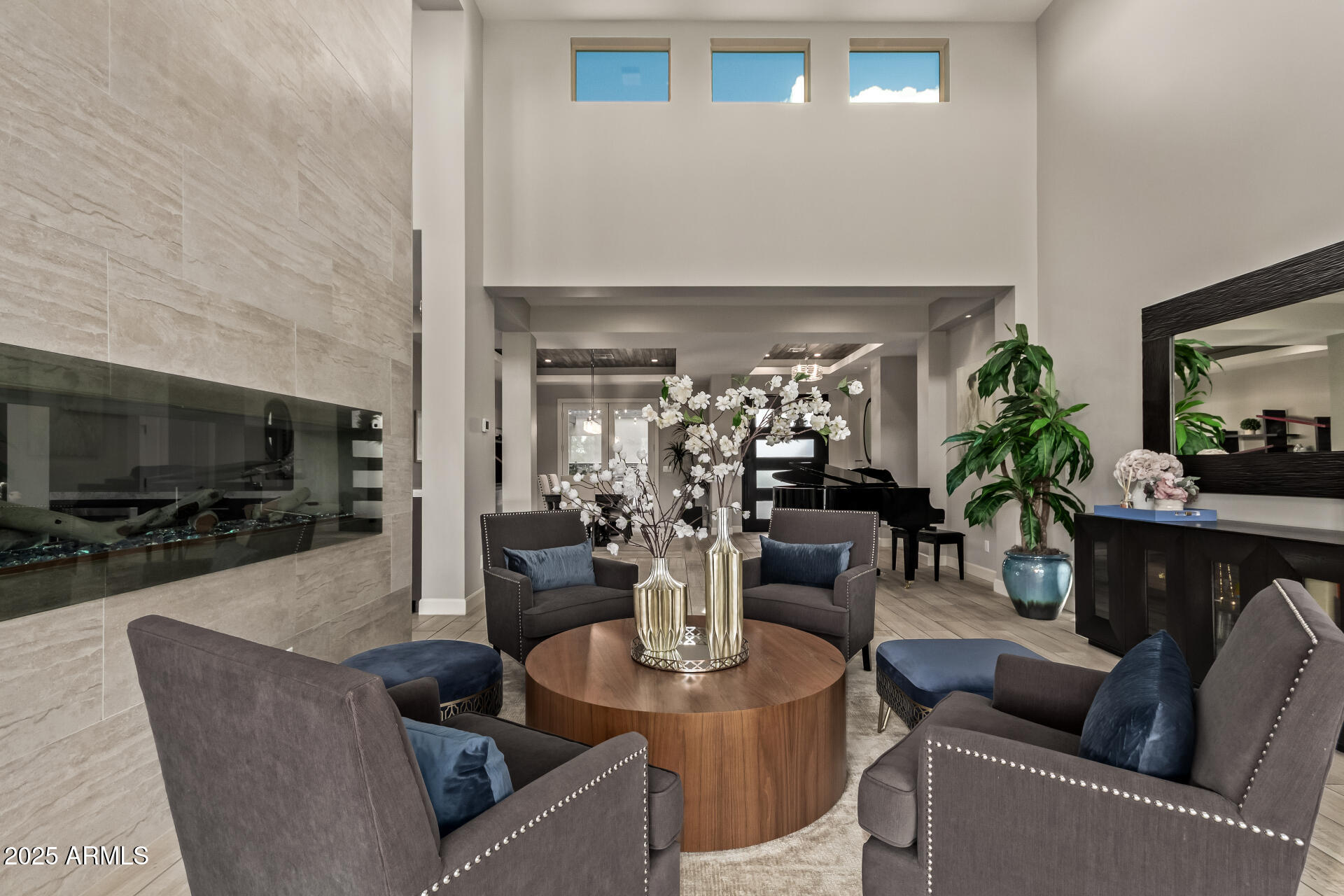 11707 W DOVE WING Way