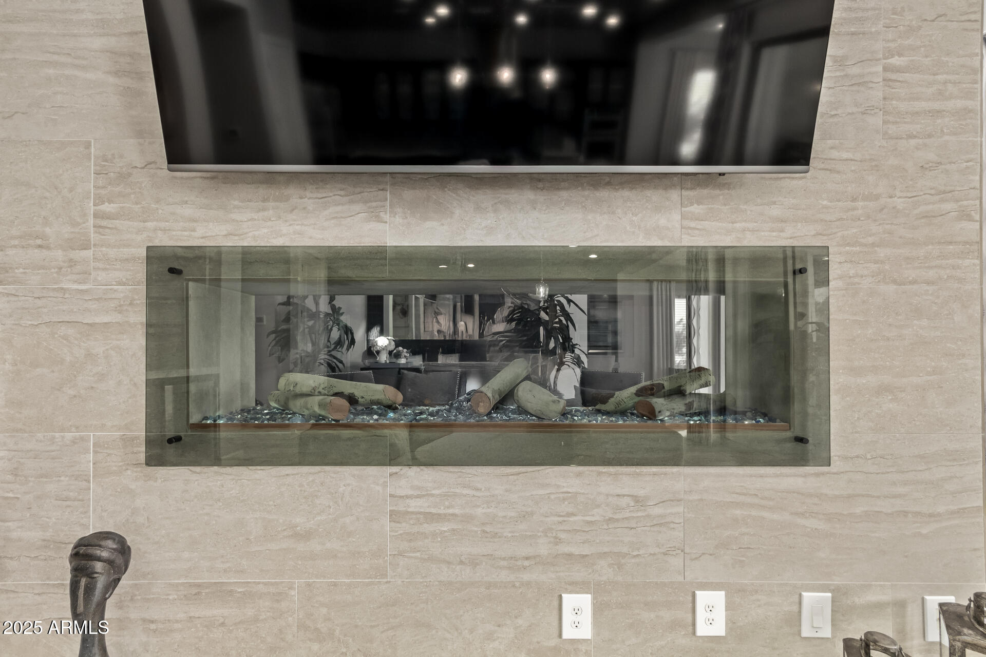 11707 W DOVE WING Way