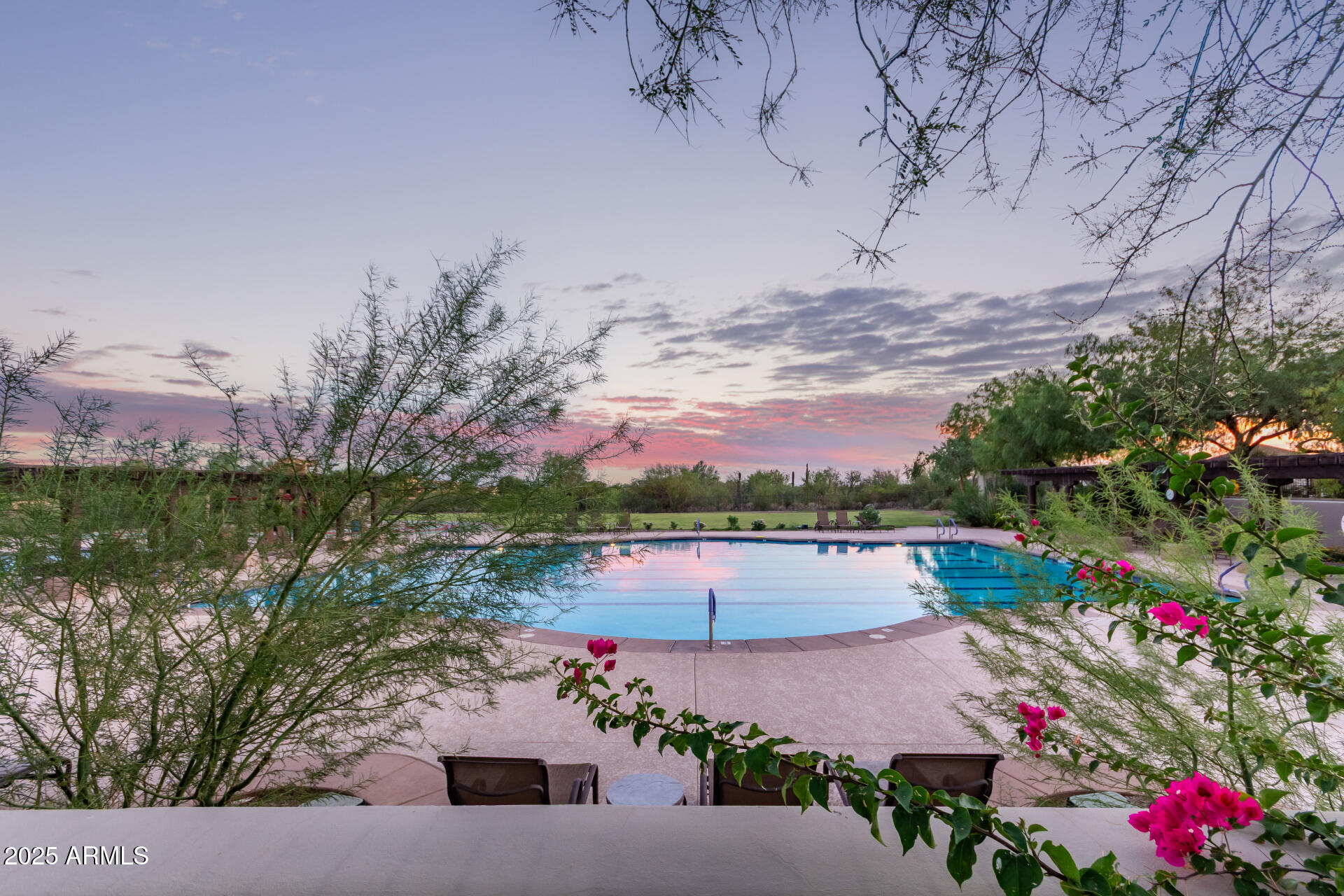 11707 W DOVE WING Way