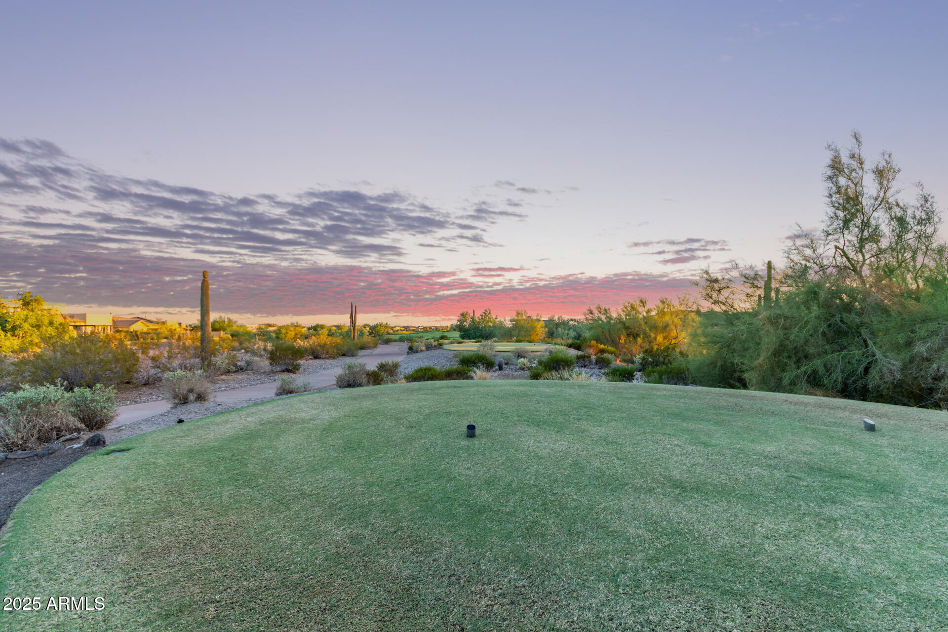 11707 W DOVE WING Way